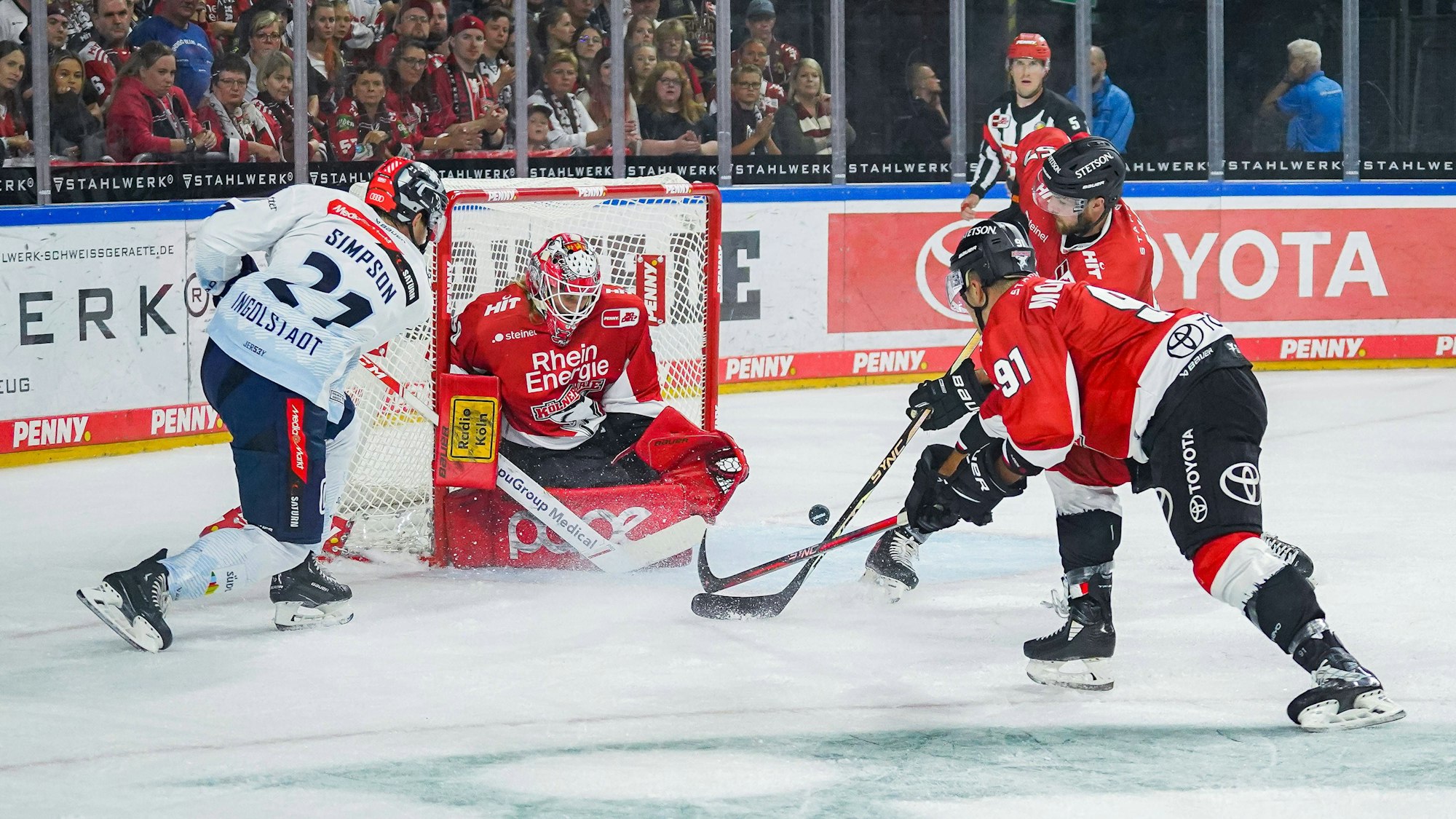 Eishockey in der DEL: Kölner Haie gegen ERC Ingolstadt.