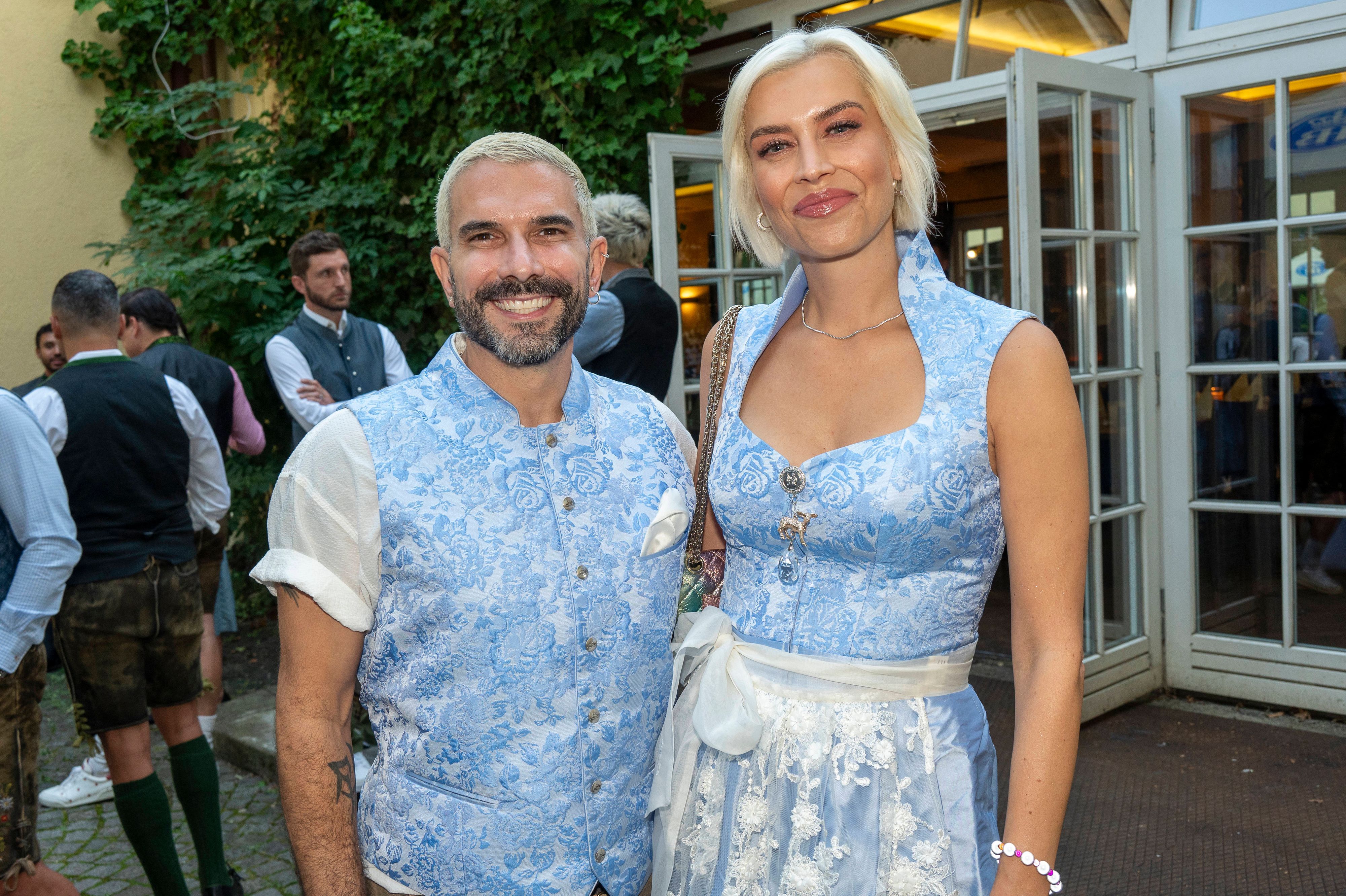 Muenchen, Vorstellung der Wiesn-Playmate Laura Langas aus Holzkirchen im Park Cafe von Christian Lehner, als Gaeste Marc Terenzi und Verena Kerth.