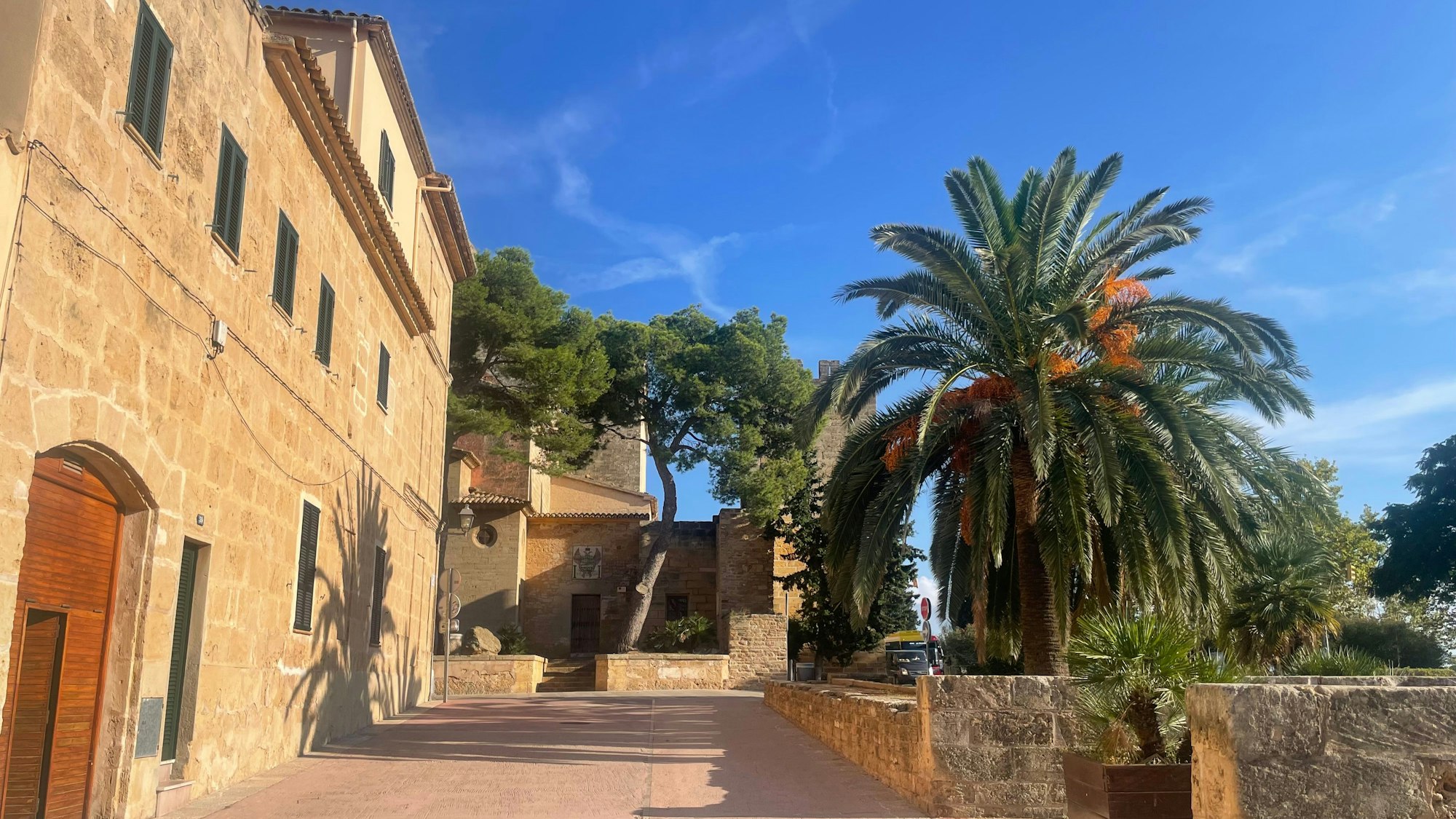 Fotos aus dem historischen Zentrum Alcúdias, im Norden von Mallorca.