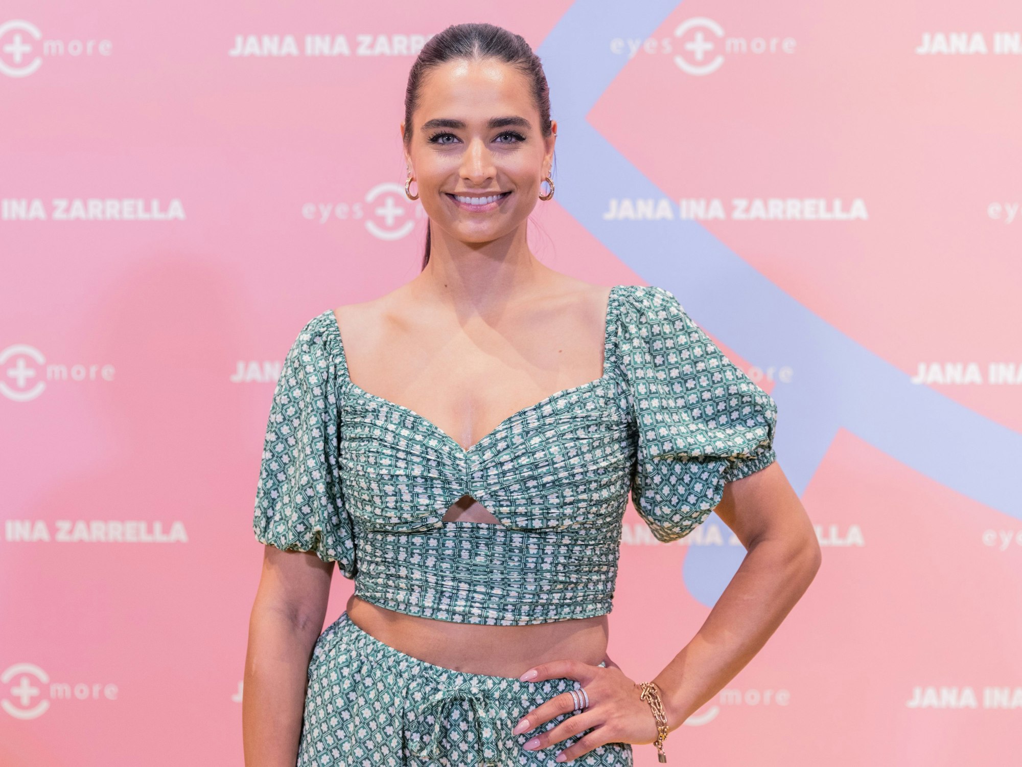 Amira Pocher, Moderatorin.