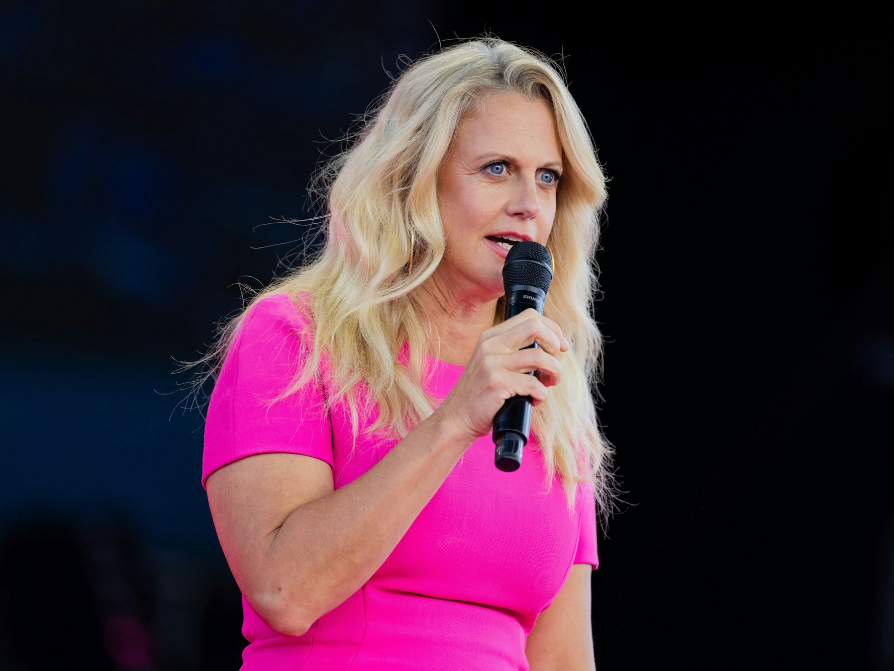 Barbara Schöneberger, Moderatorin, spricht beim Internetkongress Digital X in Köln.