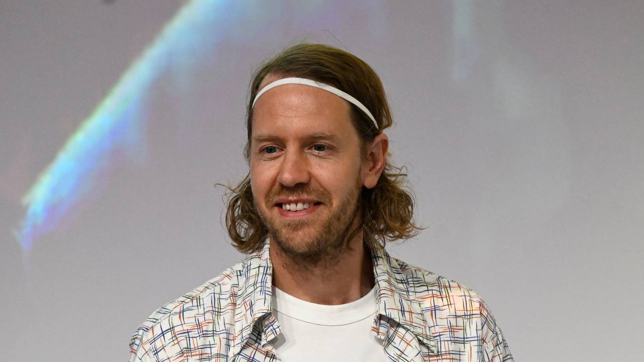 Vettel sowie der Unternehmer und Rennstallbesitzer Riedel stellten ihr Projekt auf dem Sportkongress SpoBis in Düsseldorf vor.