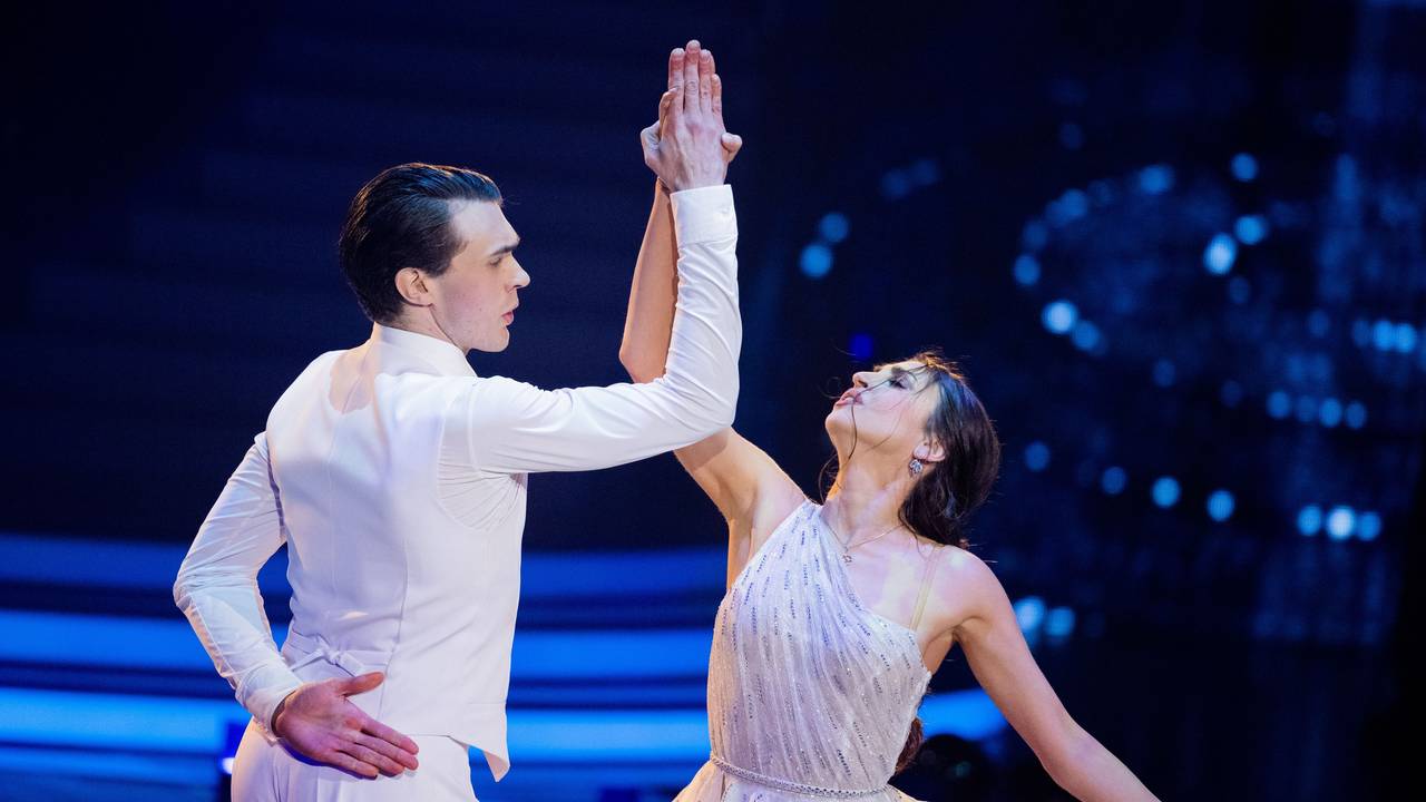 Timon Krause, Mentalist, und Ekaterina Leonova, Profitänzerin, tanzen in der RTL-Tanzshow „Let's Dance“.