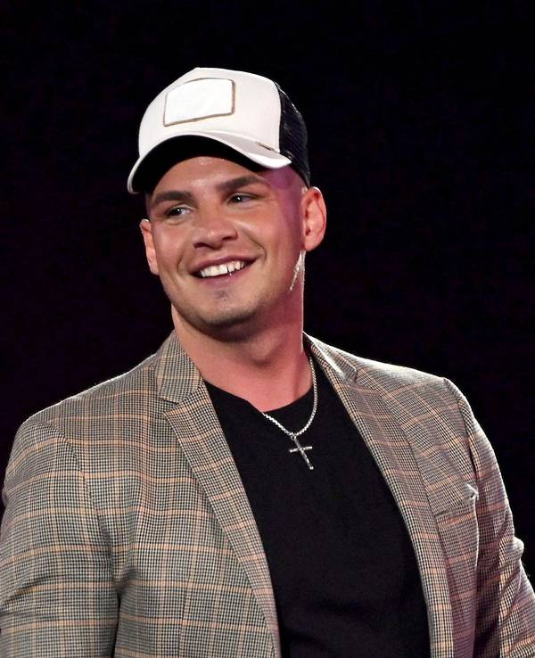 Der Sänger Pietro Lombardi tritt bei der ARD-Fernsehshow „Schlagerbooom 2019“ in der Westfalenhalle auf.