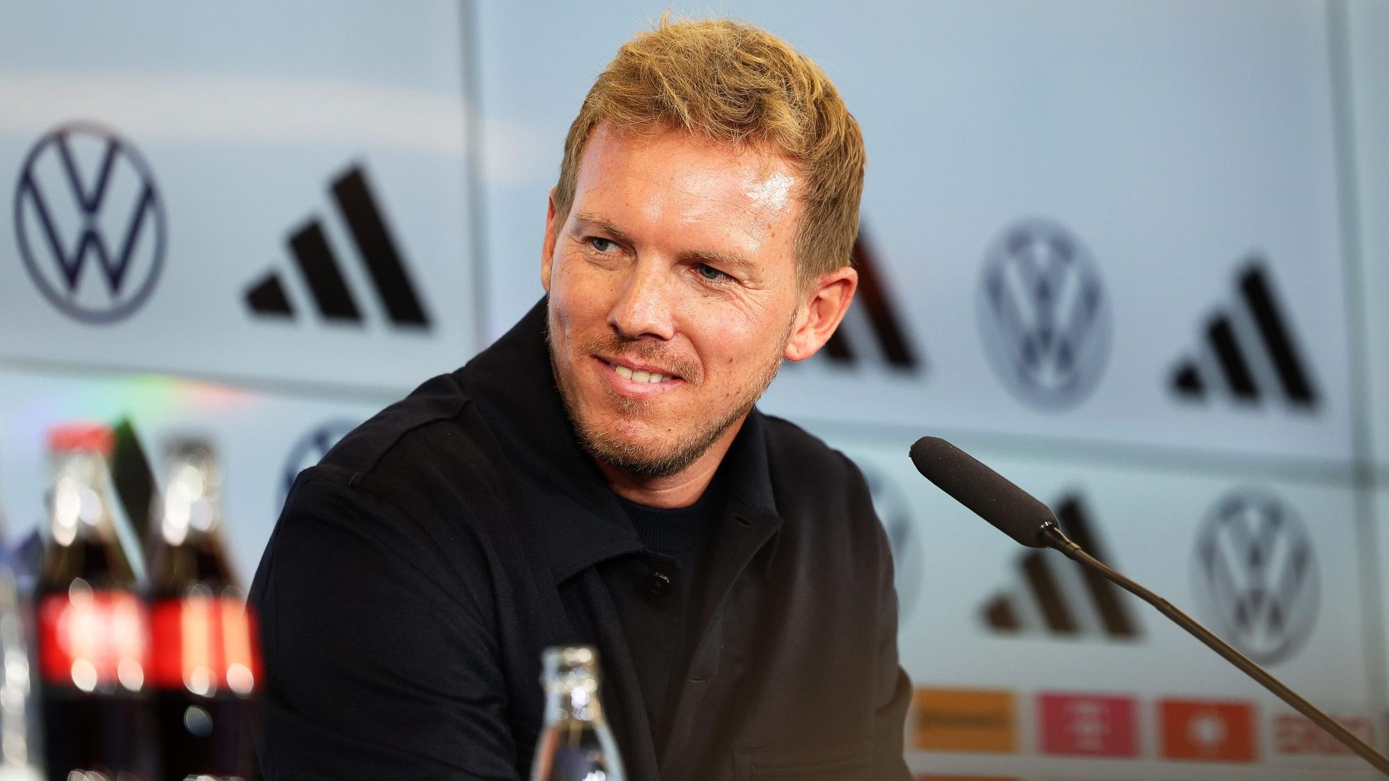 Der neue Bundestrainer Julian Nagelsmann nimmt an einer Pressekonferenz teil.