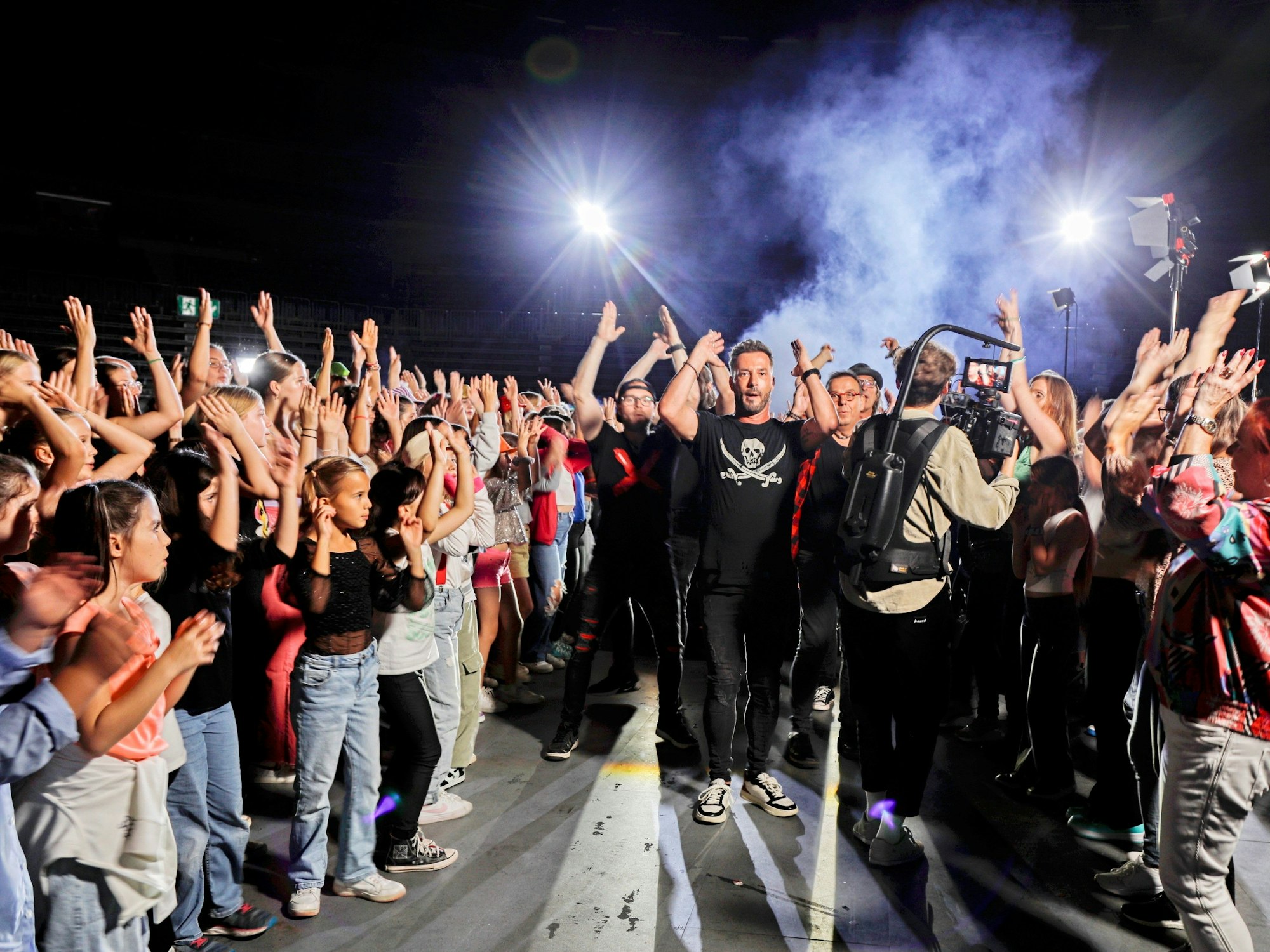 Videodreh der Räuber in der Lanxess-Arena.