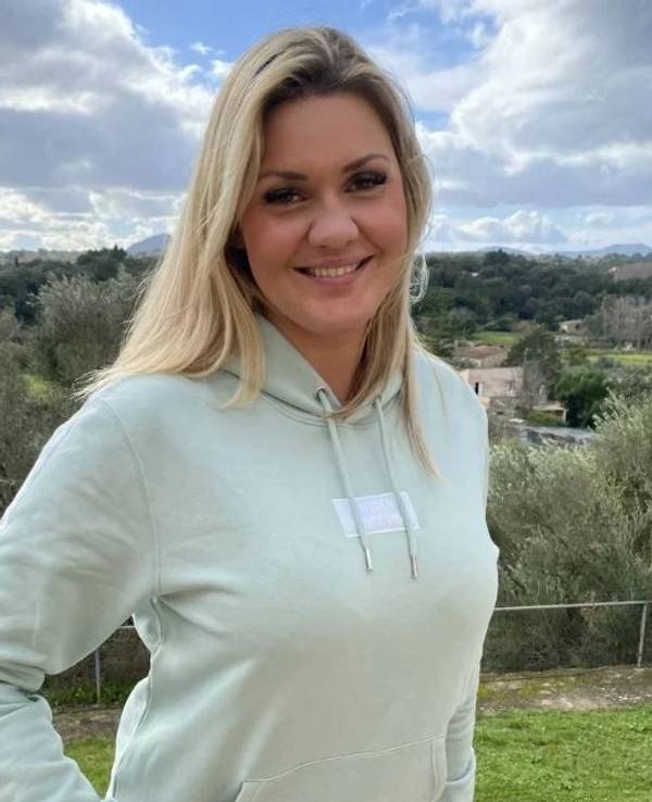 Auswanderin Jenny Delüx