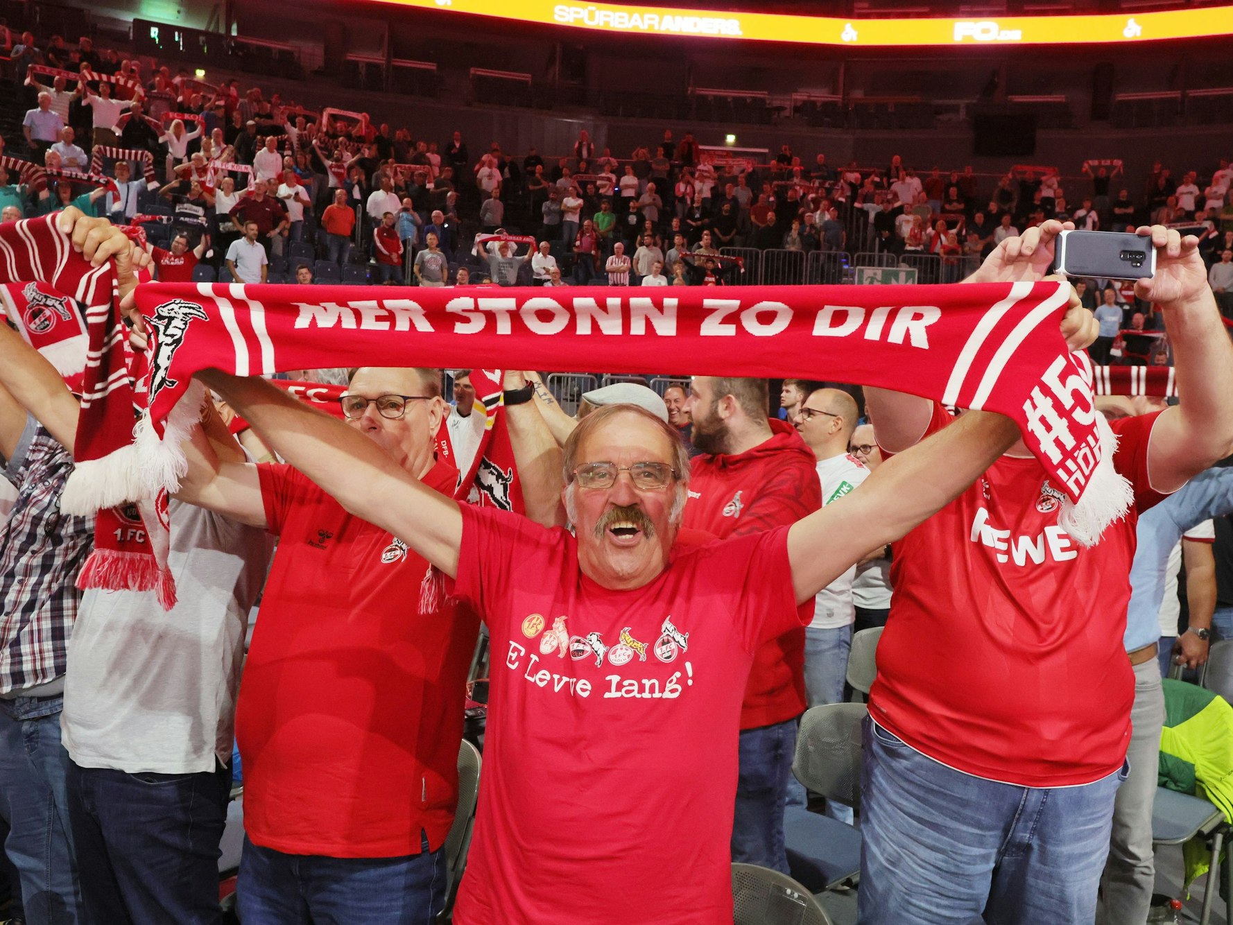 1. FC Köln, Lanxess-Arena, Mitgliederversammlung.