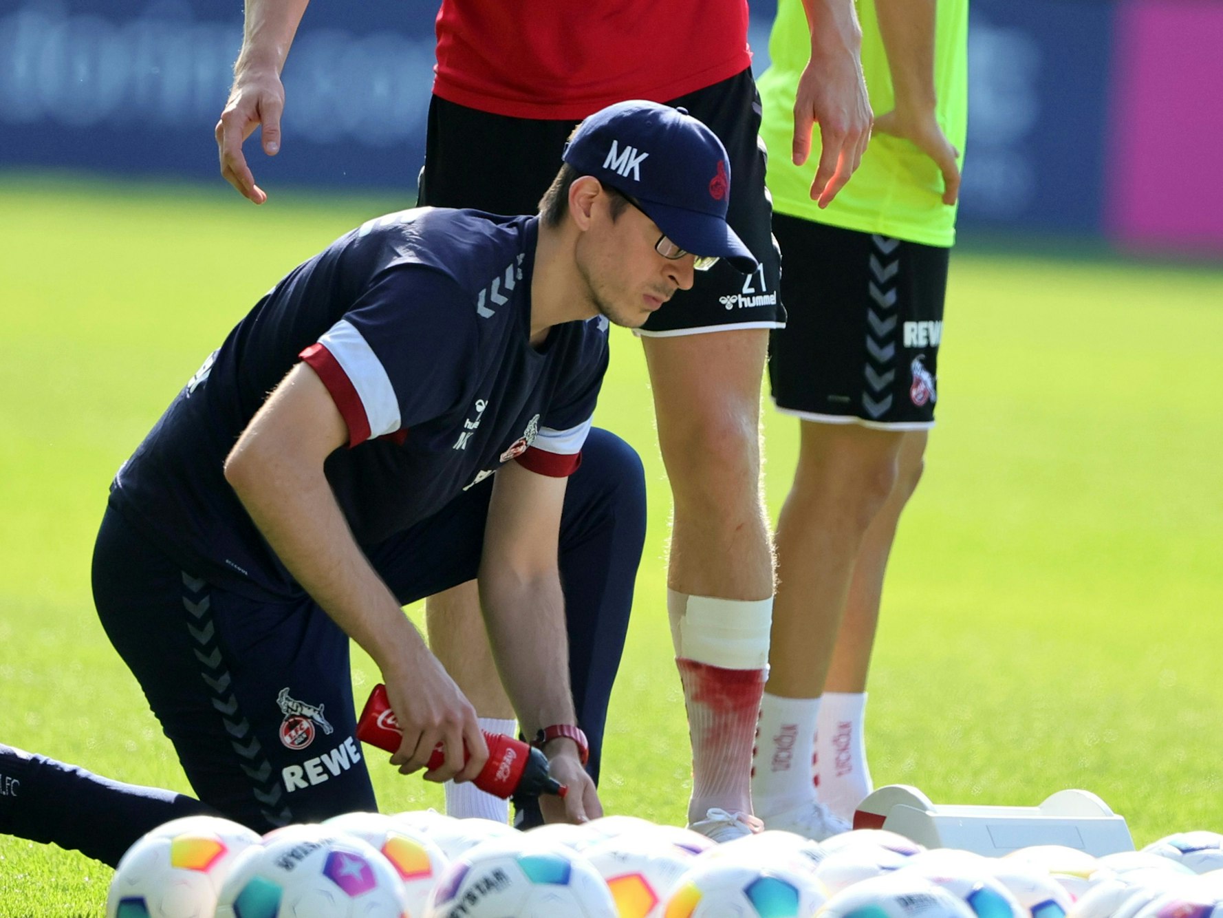 Steffen Tigges´ Bein blutet.