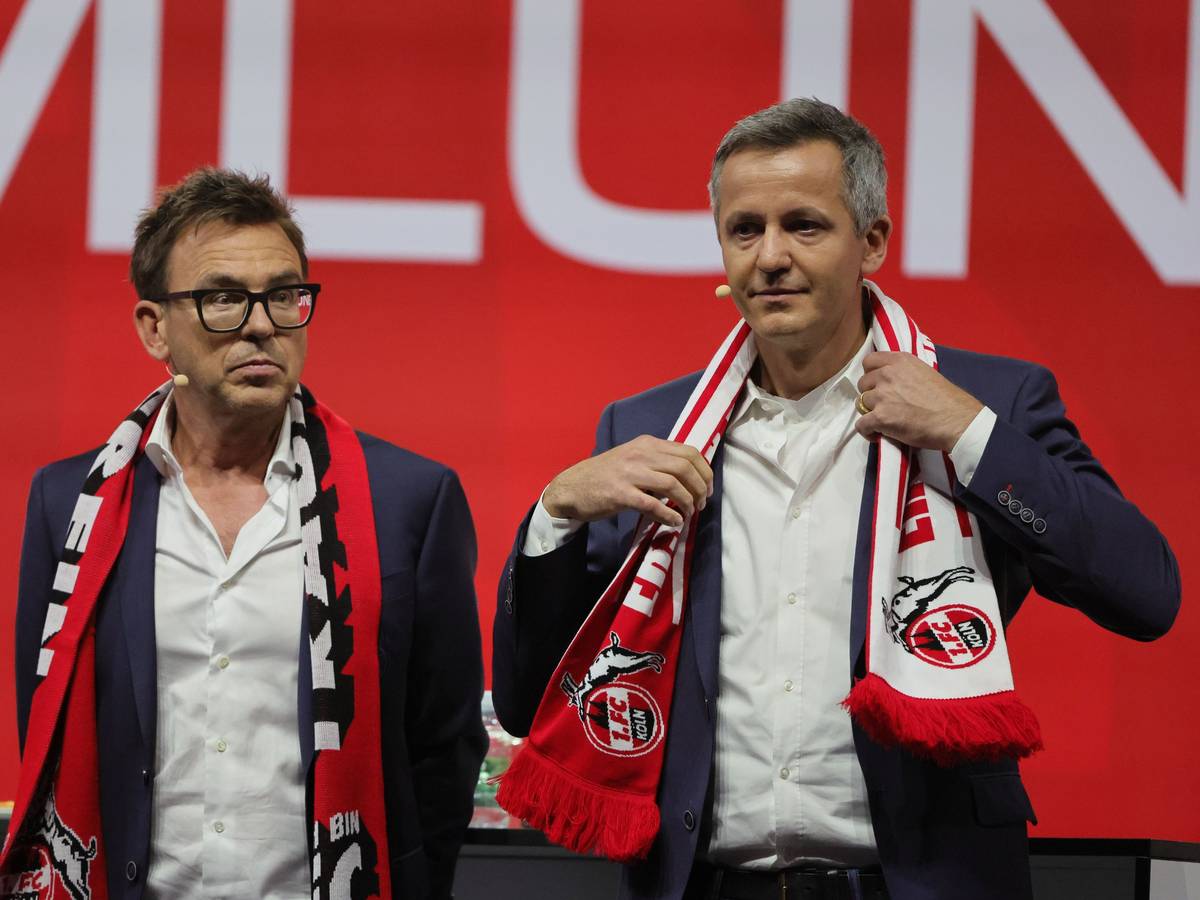 1. FC Köln, Lanxess-Arena, Mitgliederversammlung: Philipp Türoff, Markus Rejek.