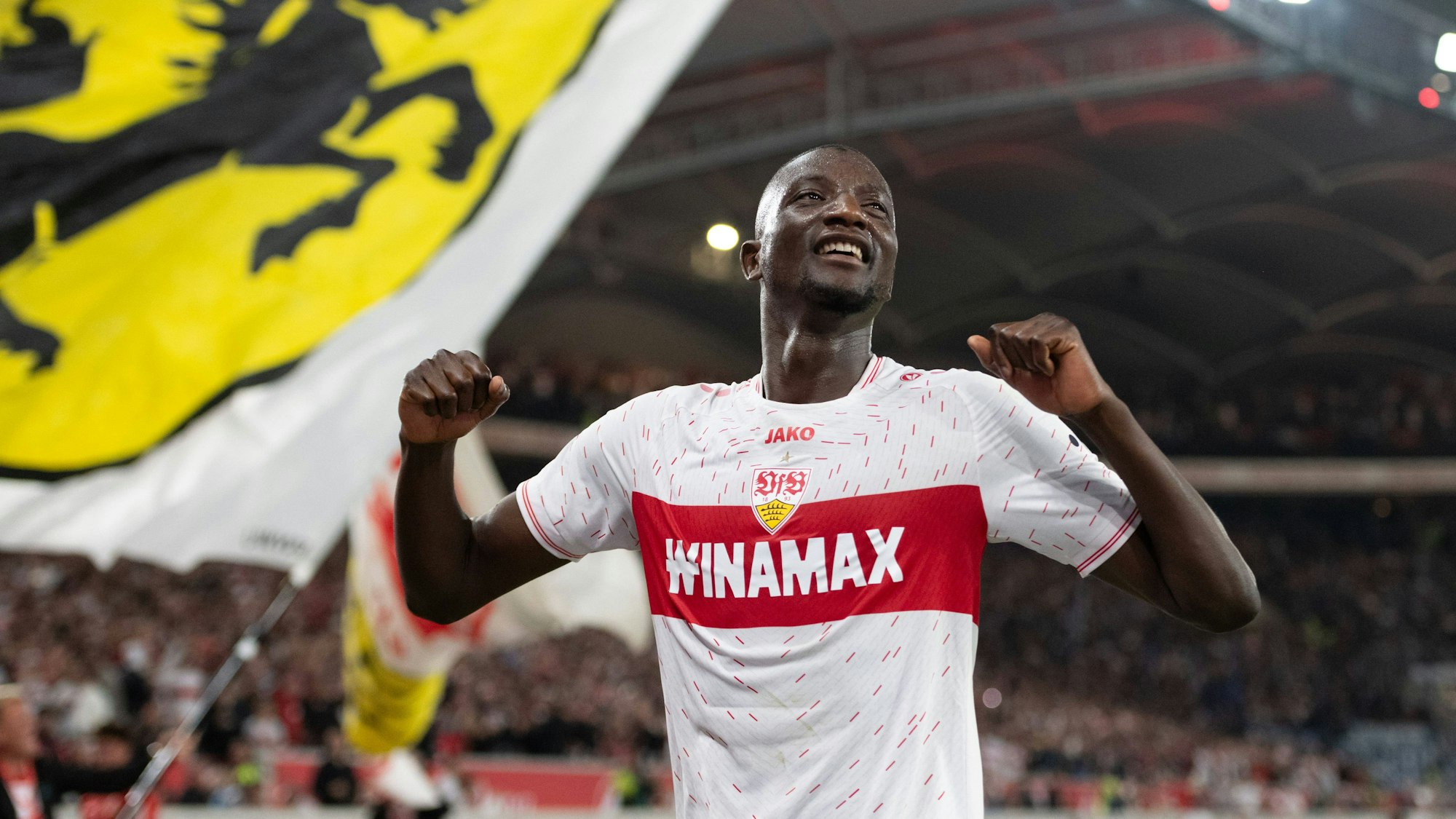 Stuttgarts Serhou Guirassy jubelt.