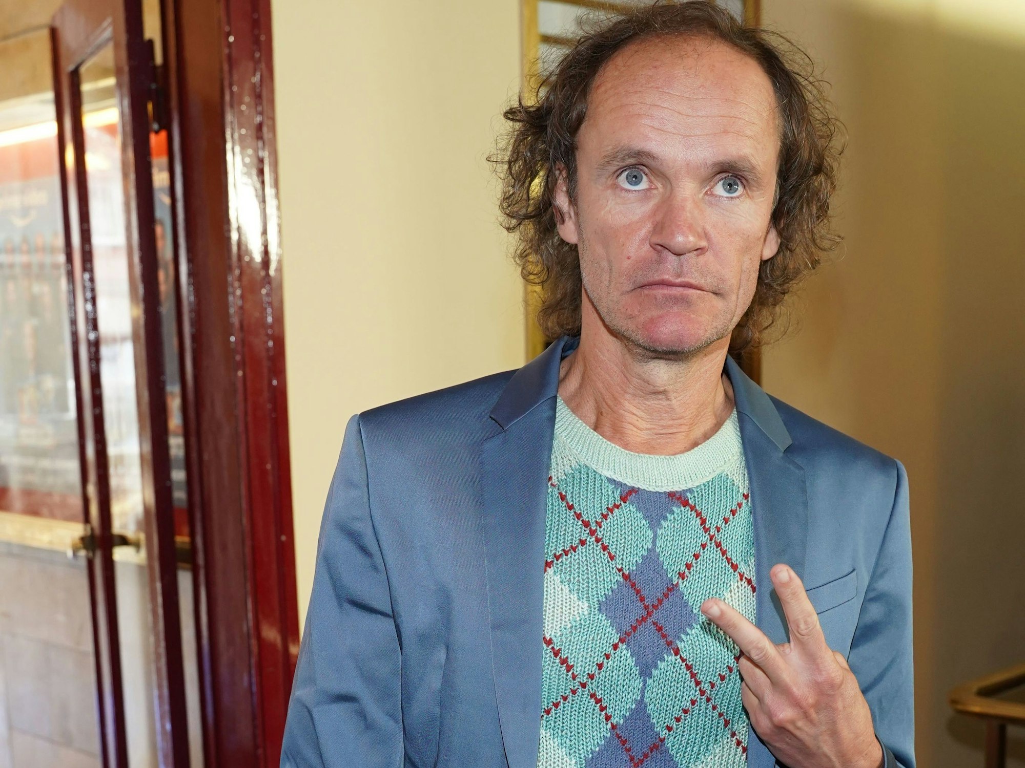 Olaf Schubert kommt zur Premiere der dritten Staffel von "LOL: Last One Laughing".