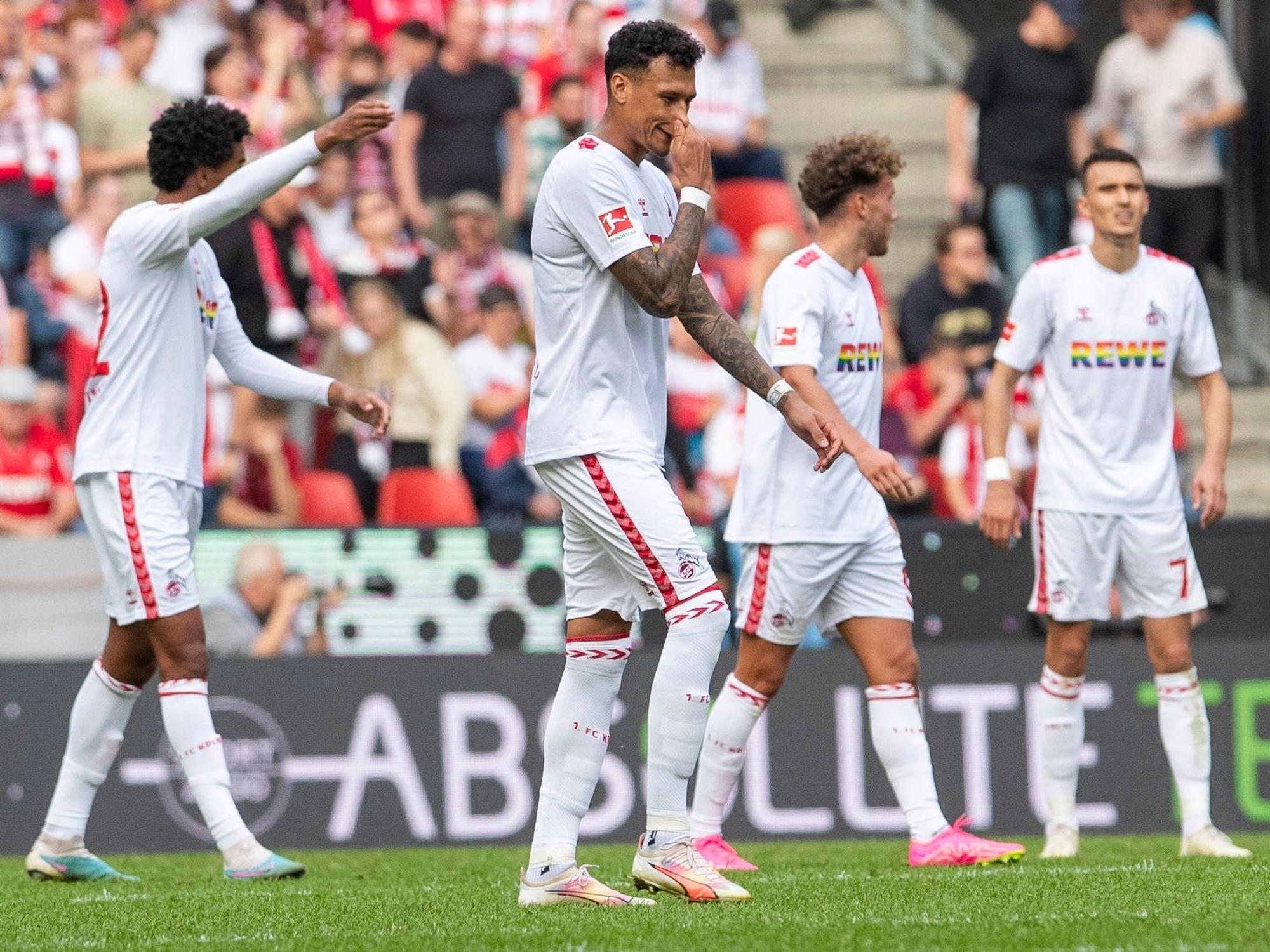 Damion Downs, Davie Selke, Luca Waldschmidt und Dejan Ljubicic auf dem Platz.