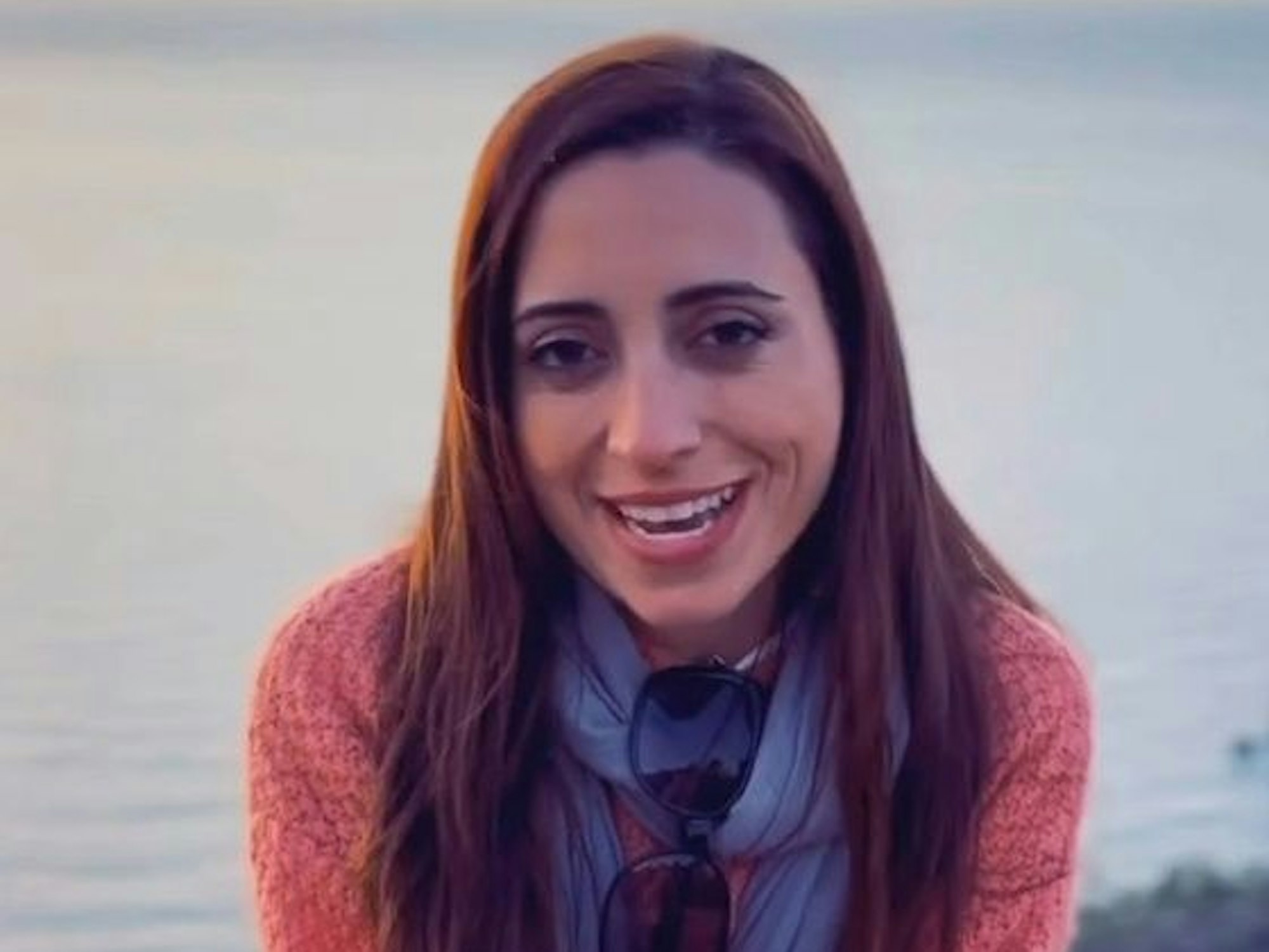 Die spanische Bloggerin Ely Fernández lacht.