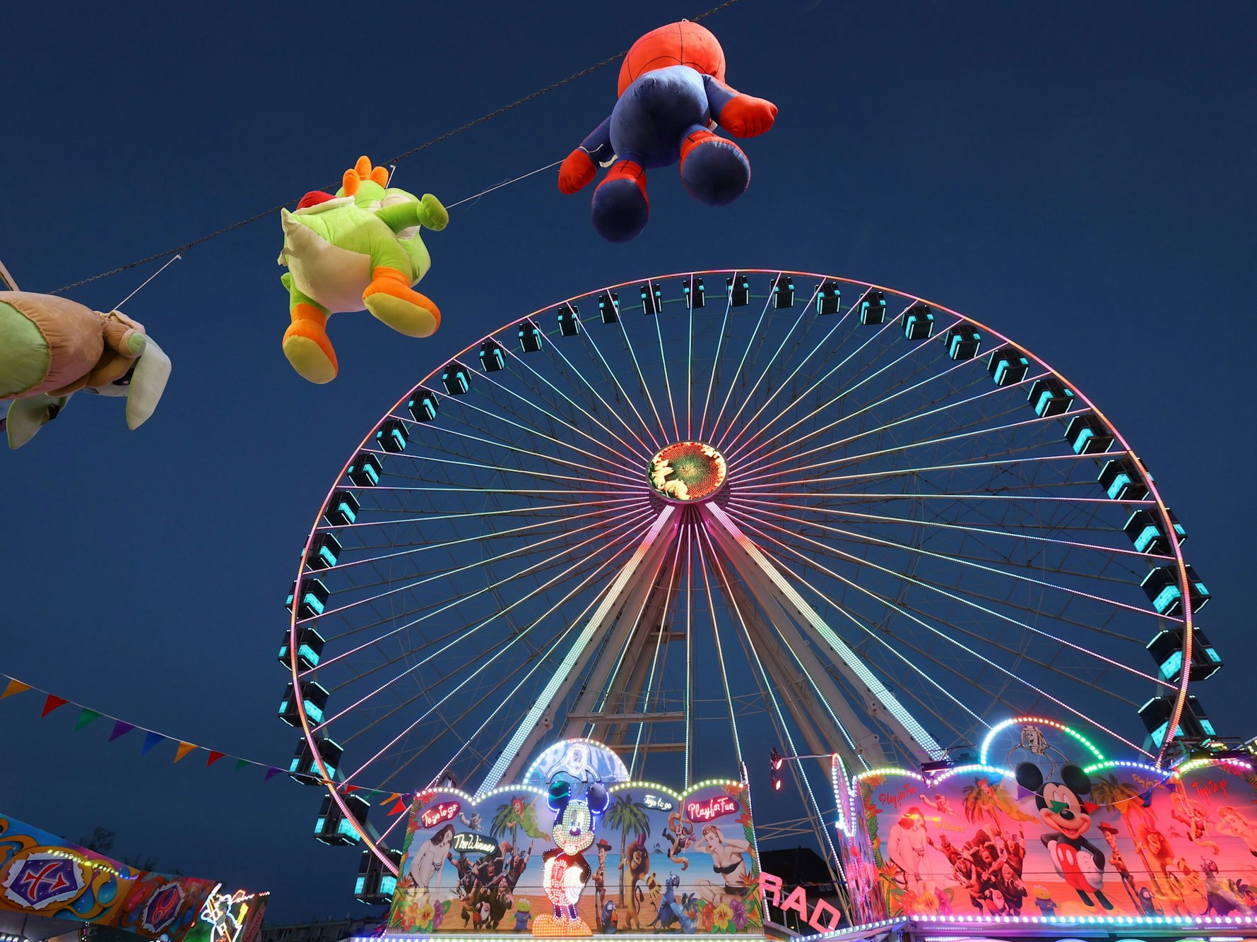 Riesenrad der Deutzer Kirmes im Herbst 2022