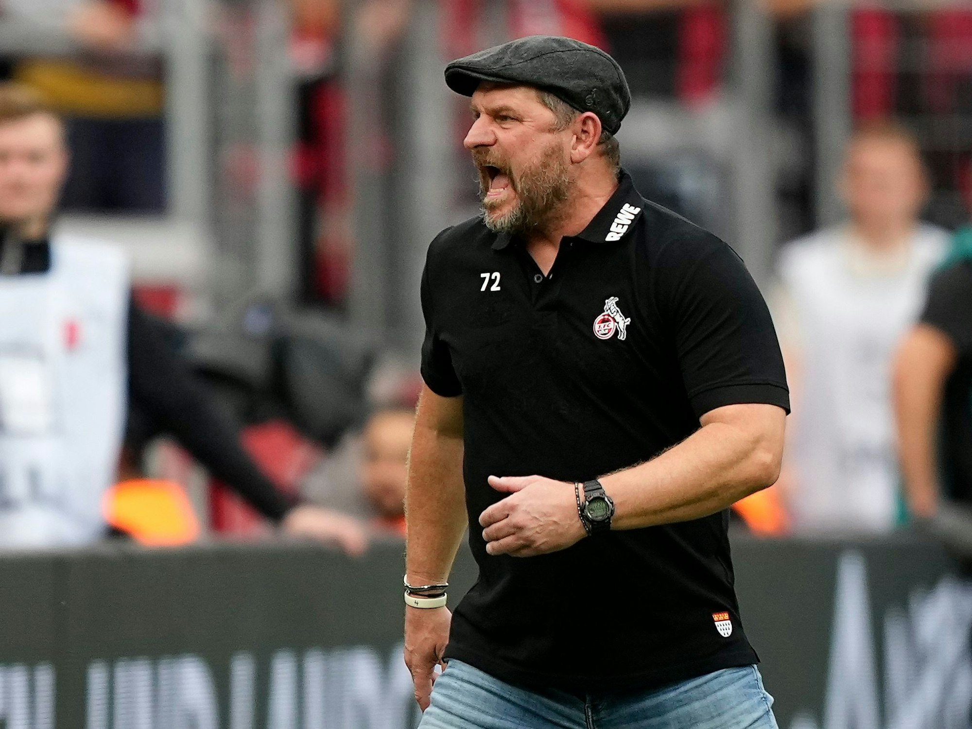 Steffen Baumgart brüllt.