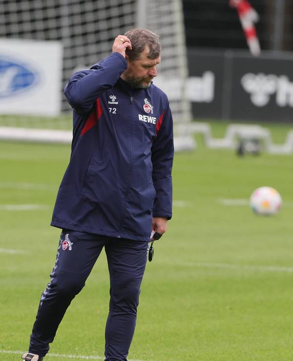 Trainer Steffen Baumgart am 5. Oktober 2023 im Training des 1. FC Köln.