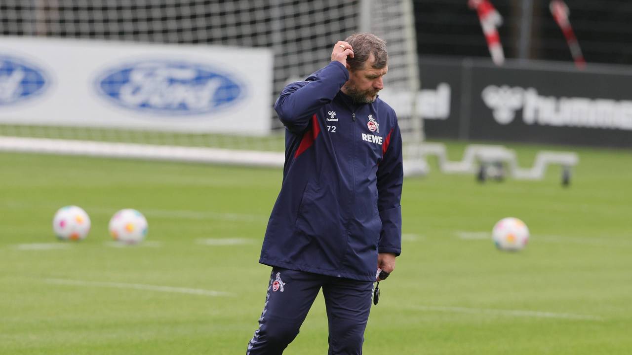 Trainer Steffen Baumgart am 5. Oktober 2023 im Training des 1. FC Köln.