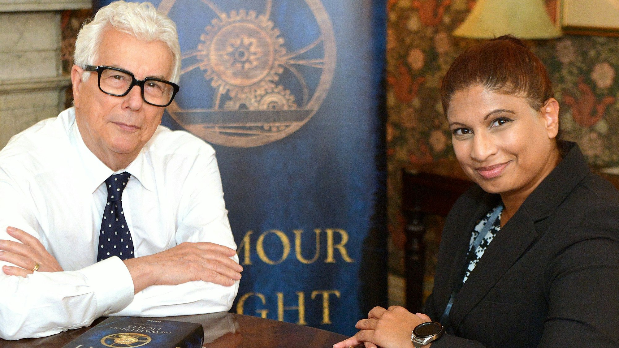 Autor Ken Follett beim Interview im Londoner Reform Club mit EXPRESS-Redakteurin Marie Schaefers
Interview am 11. September 2023