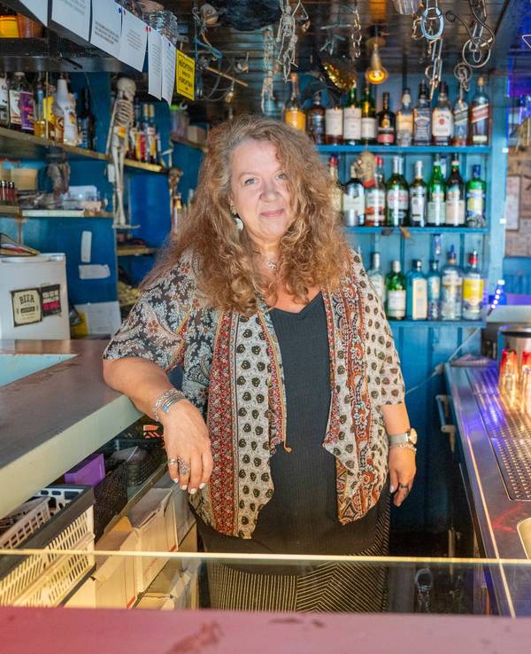 Nada Abdin ist Betreiberin der Tankstelle auf der Kyffhäuserstraße.