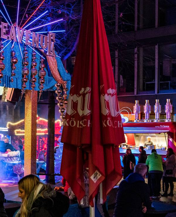 Der queere Weihnachtsmarkt am Rudolfplatz