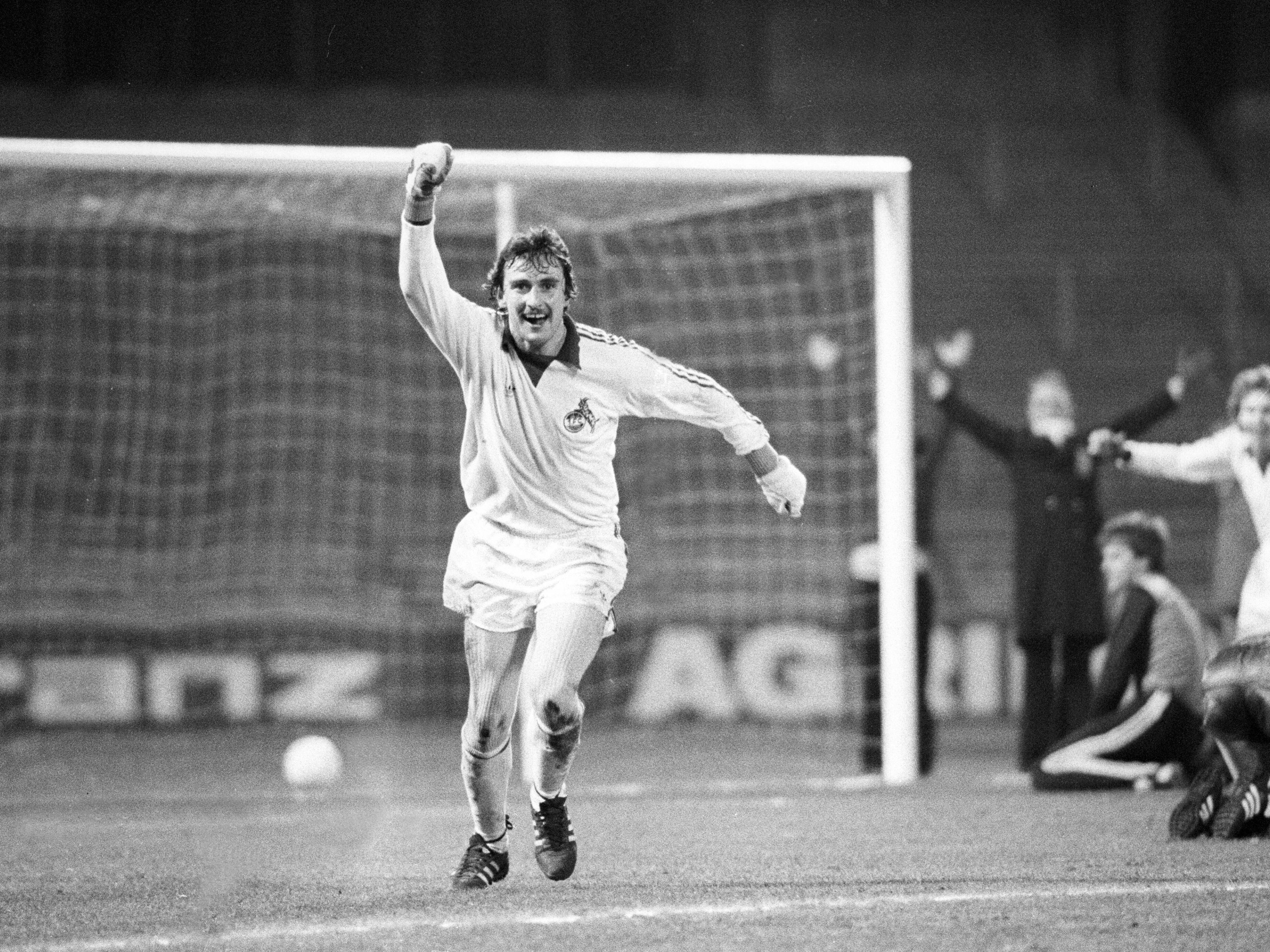 Diter Müller jubelt am 10. Dezember 1980.
