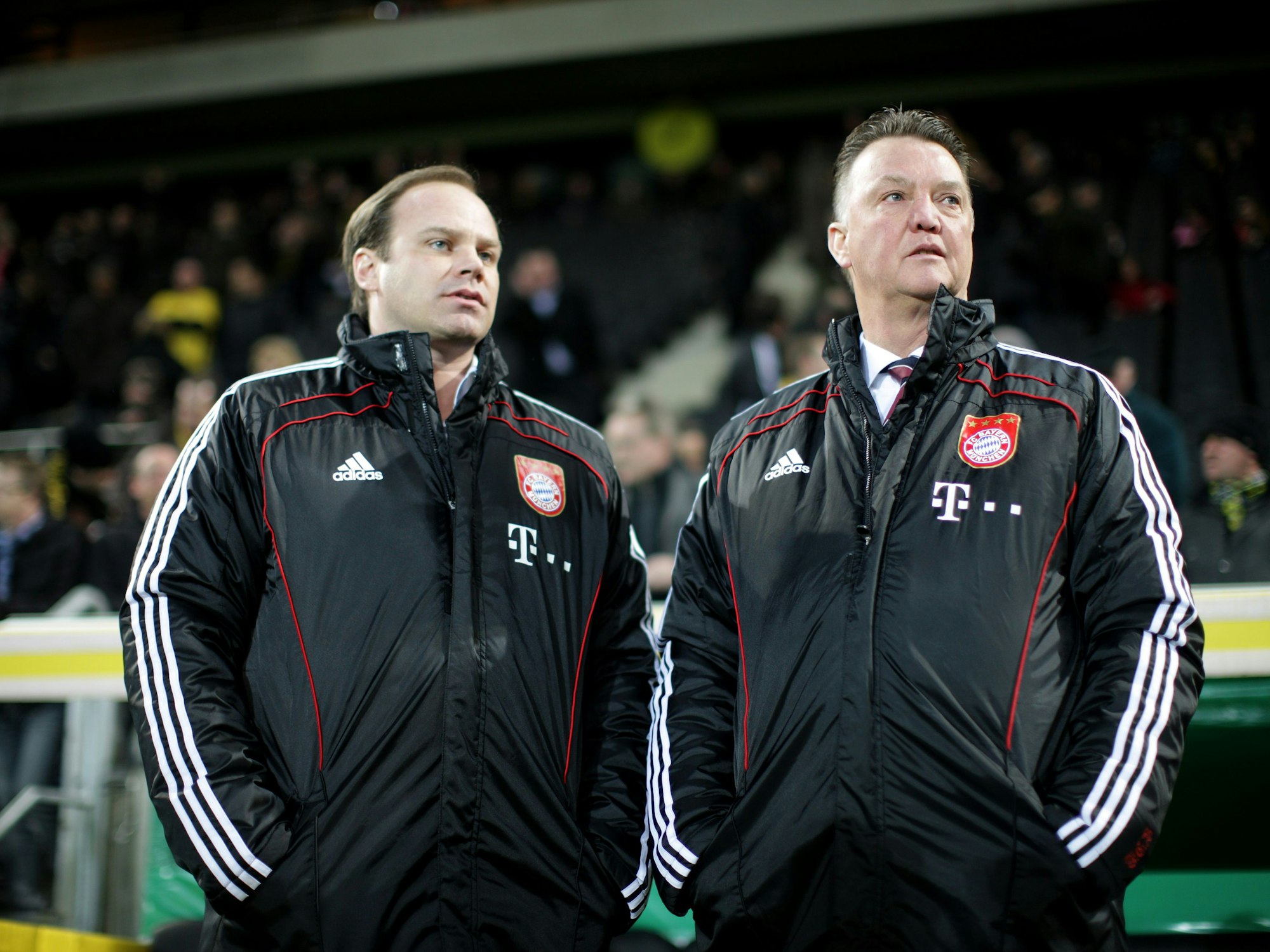 Bayern-Trainer Louis van Gaal (r) und Sportdirektor Christian Nerlinger.