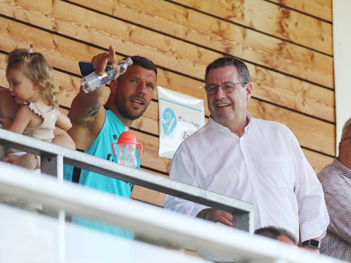 1. FC Köln, Trainingslager in Maria Alm, von links: Lukas Podolski (Zabrze), Werner Wolf (1. FC Köln).