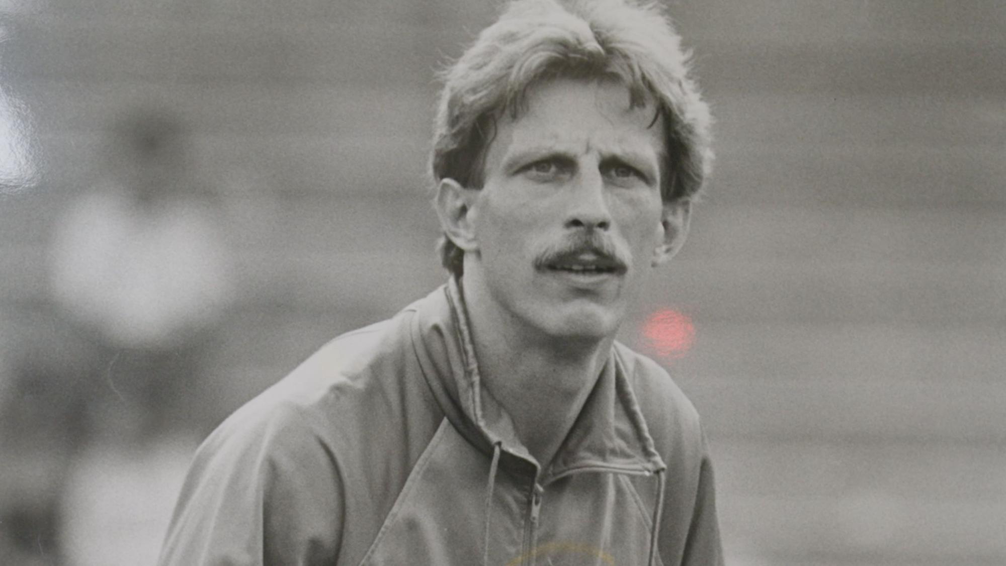 Christoph Daum als Co-Trainer.