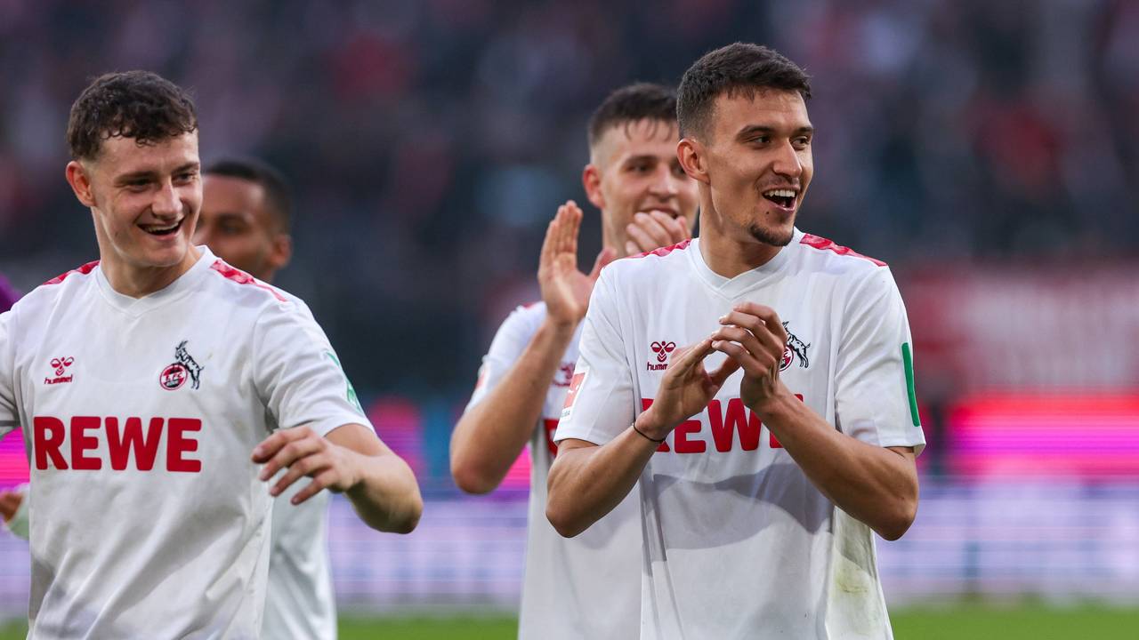 Eric Martel und Dejan Ljubicic freuen sich.