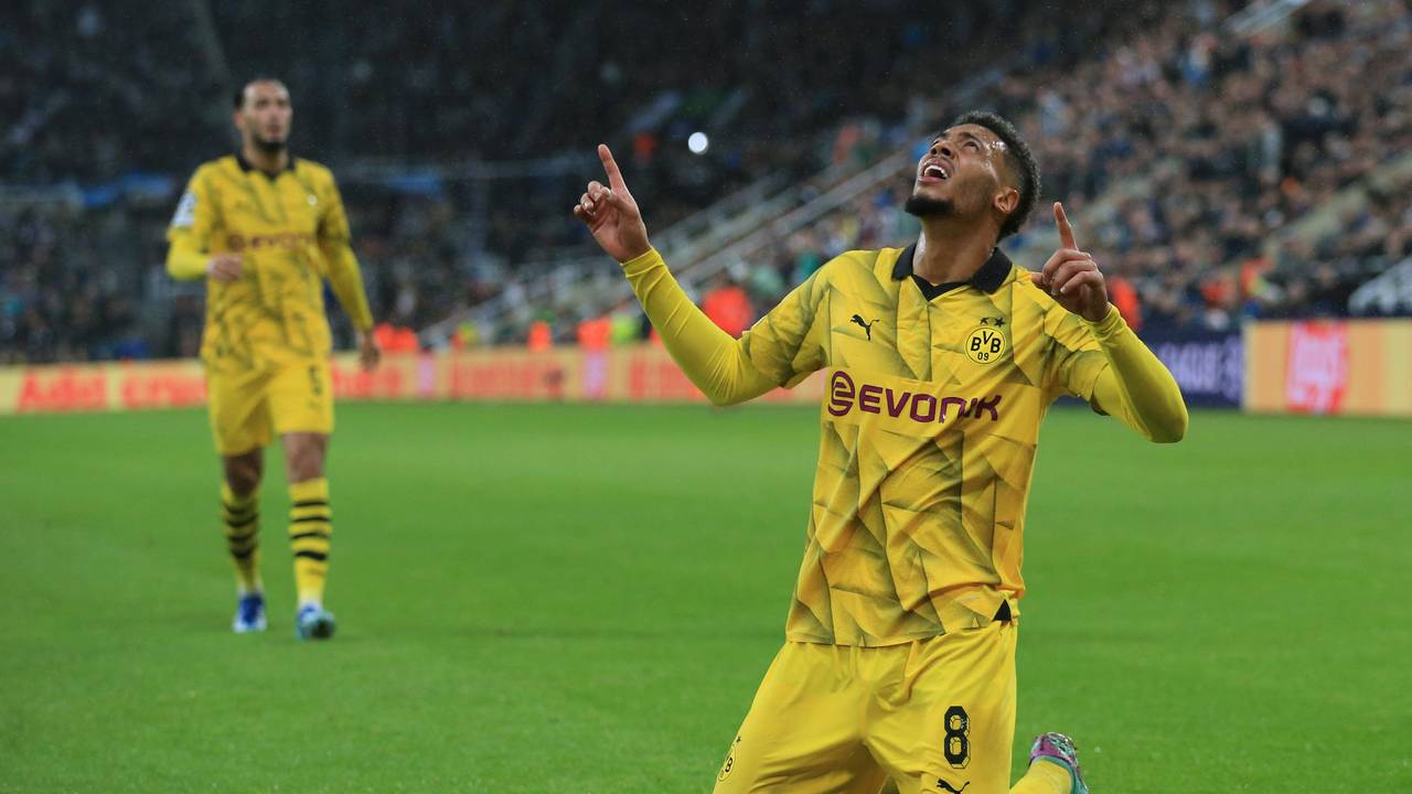 Fußball: Champions League, Newcastle United gegen Borussia Dortmund. Dortmunds Felix Nmecha jubelt nach seinem Tor zum 0:1.