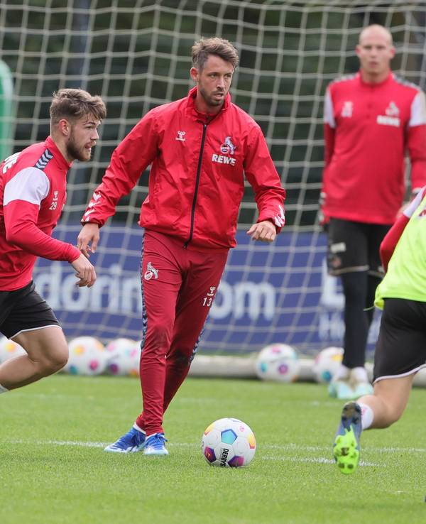 Training beim 1. FC Köln mit Jan Thielmann und Mark Uth.