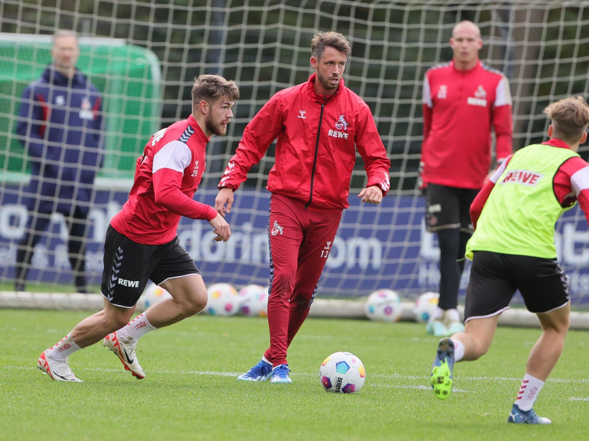 Training beim 1. FC Köln mit Jan Thielmann und Mark Uth.
