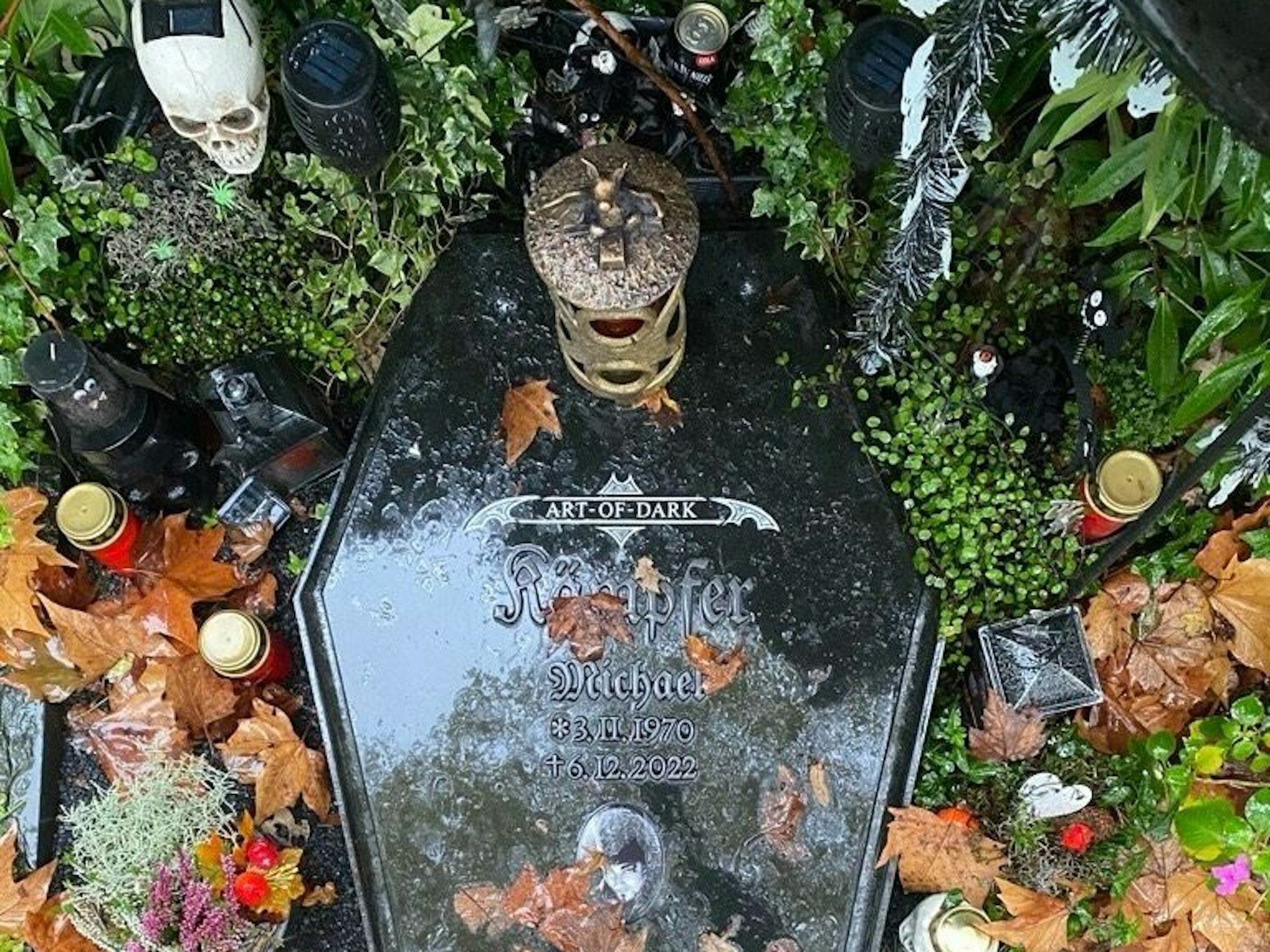 Grab von Michael Kämpfer auf dem Melaten-Friedhof.