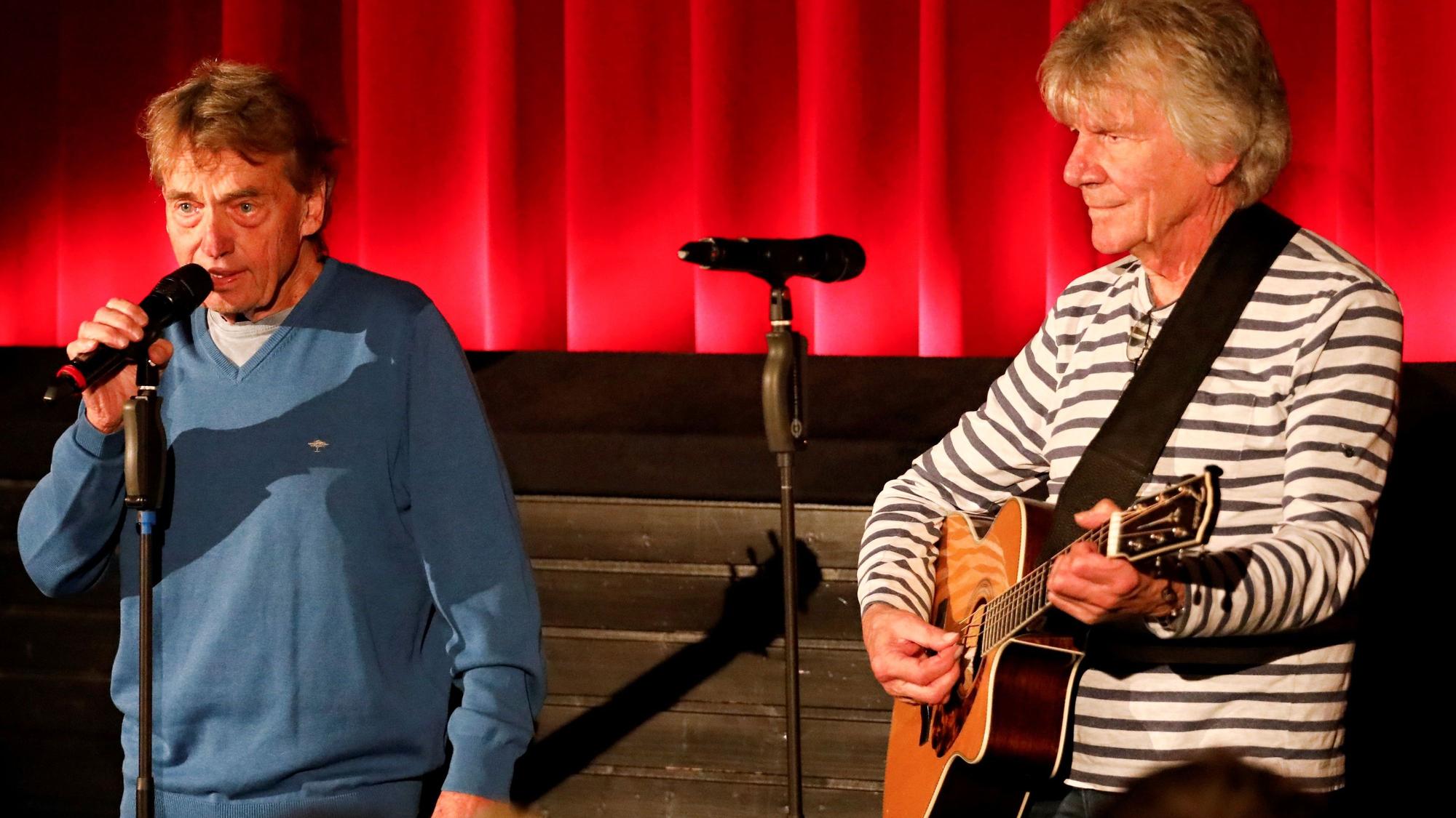 Kafi Biermann und Bömmel Lückerath sangen im Theater.