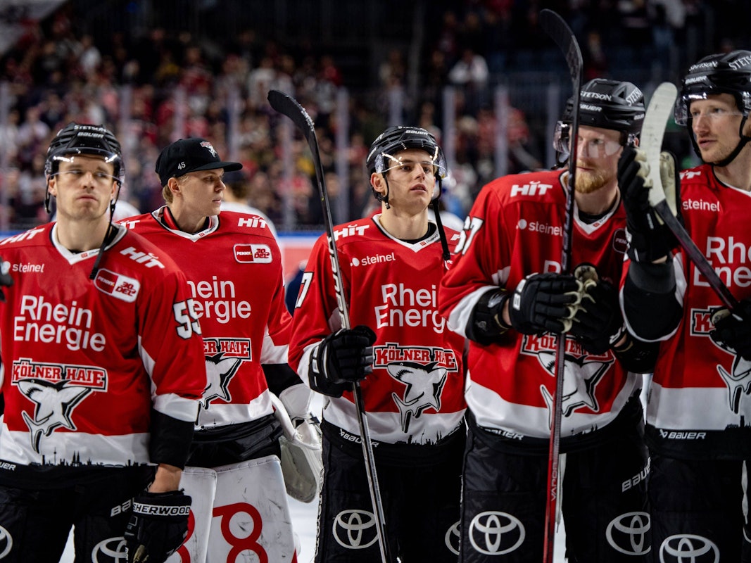 Die Kölner Haie sind nach der DEL-Niederlage gegen RB München frustriert.