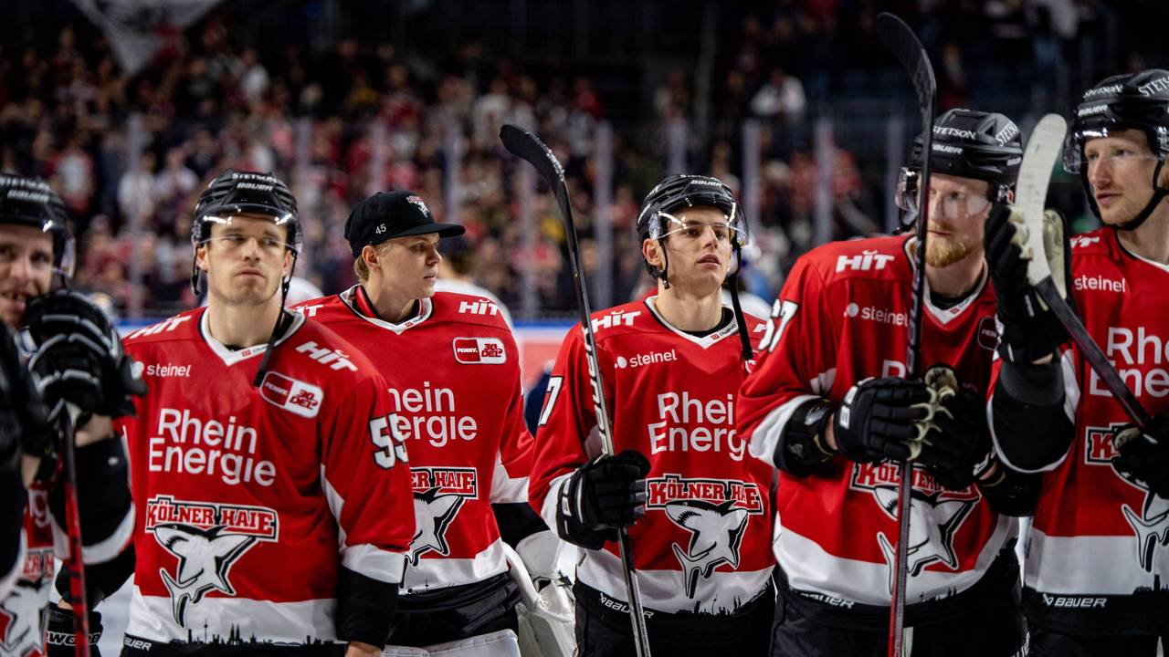 Die Kölner Haie sind nach der DEL-Niederlage gegen RB München frustriert.