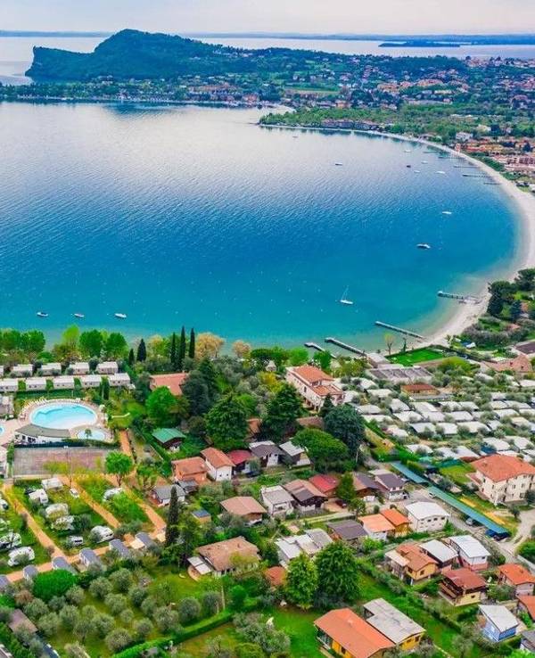 Aussicht auf den Campingplatz Europa Silvella