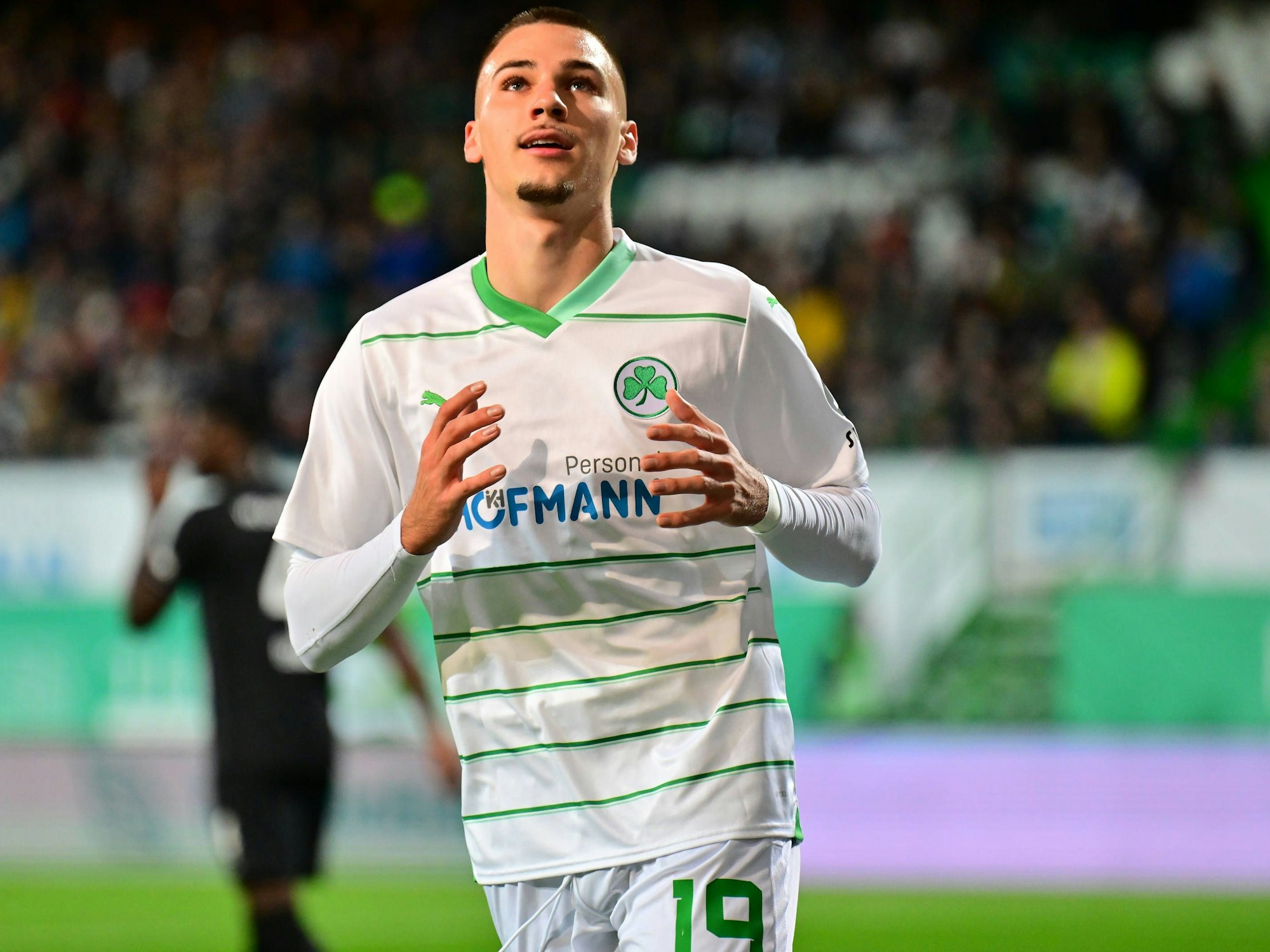 Tim Lemperle hadert.