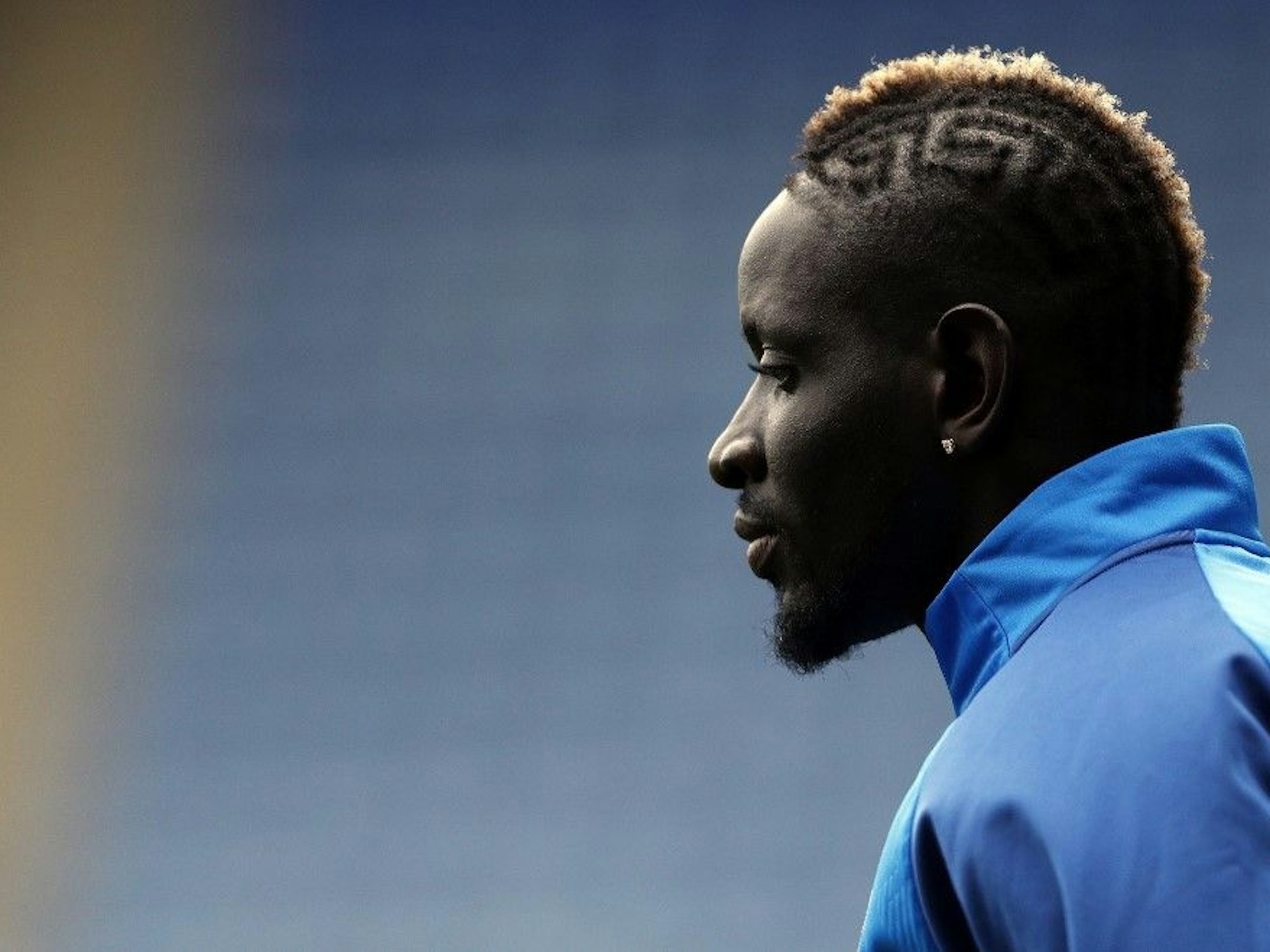 Mamadou Sakho beim Aufwärmen vor einem Spiel.