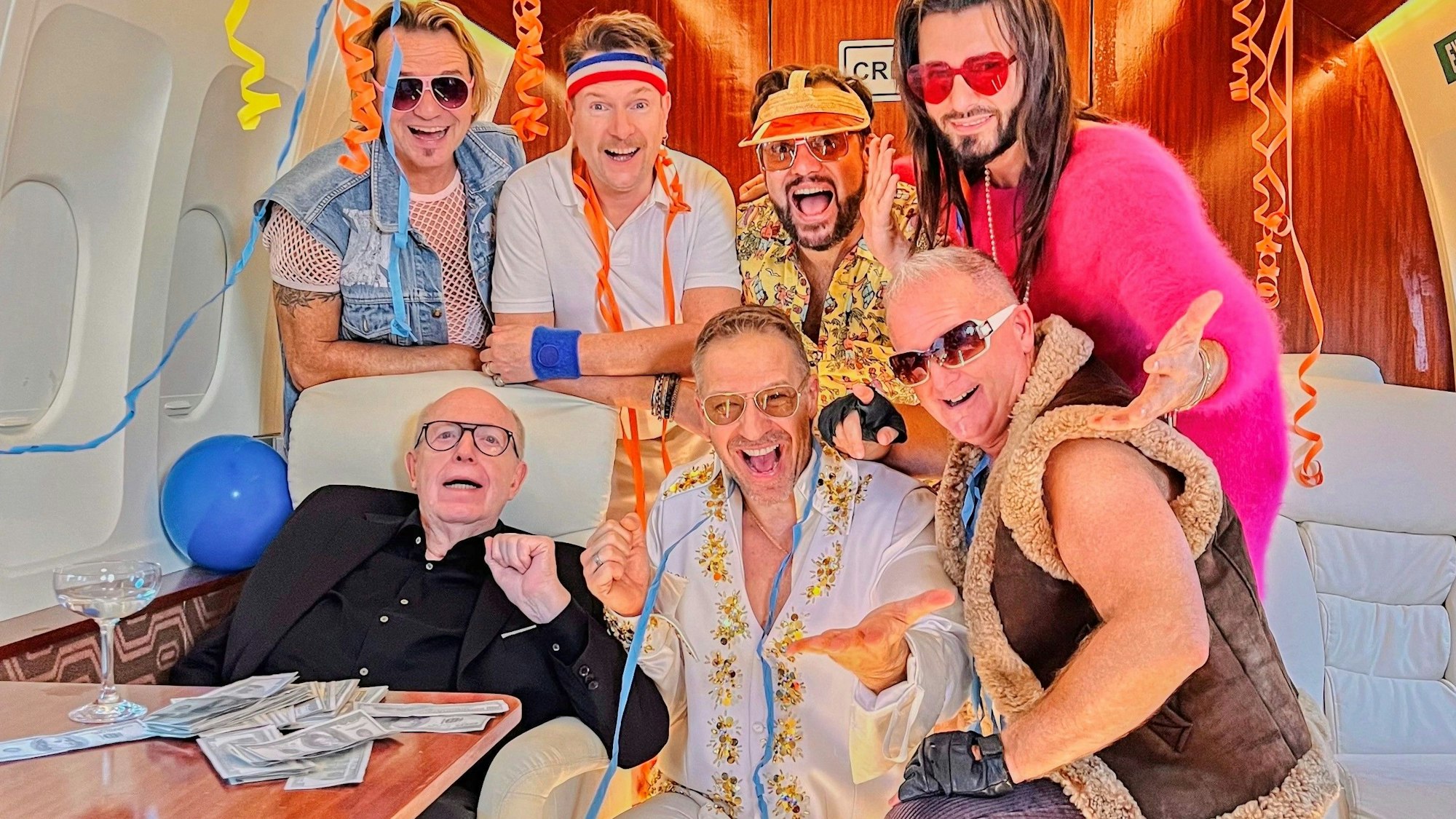 Reiner Calmund zusammen mit den Höhnern.