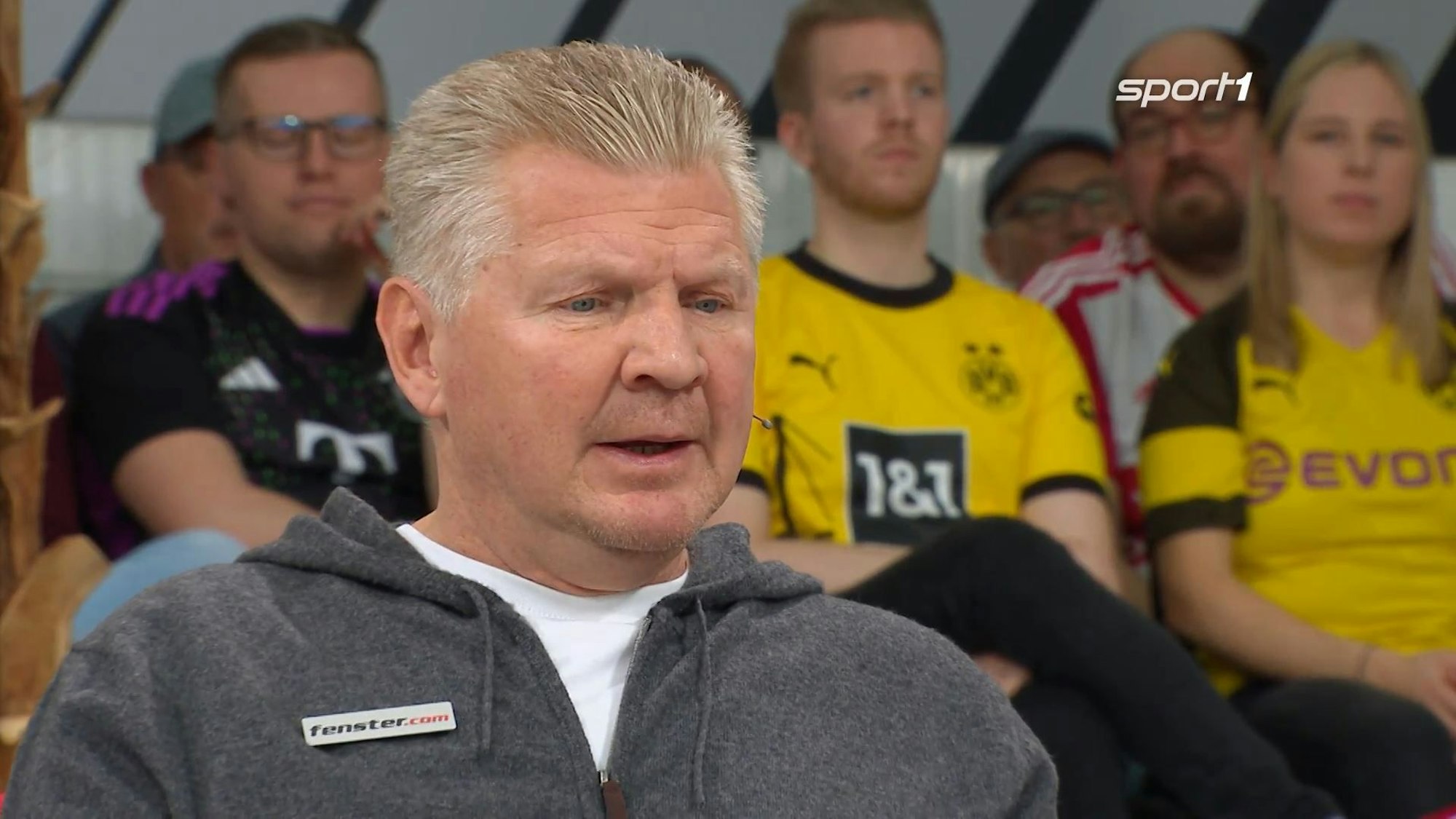 Stefan Effenberg spricht im „Doppelpass“ über die Probleme bei Borussia Dortmund nach dem Bundesliga-Gipfel gegen den FC Bayern.