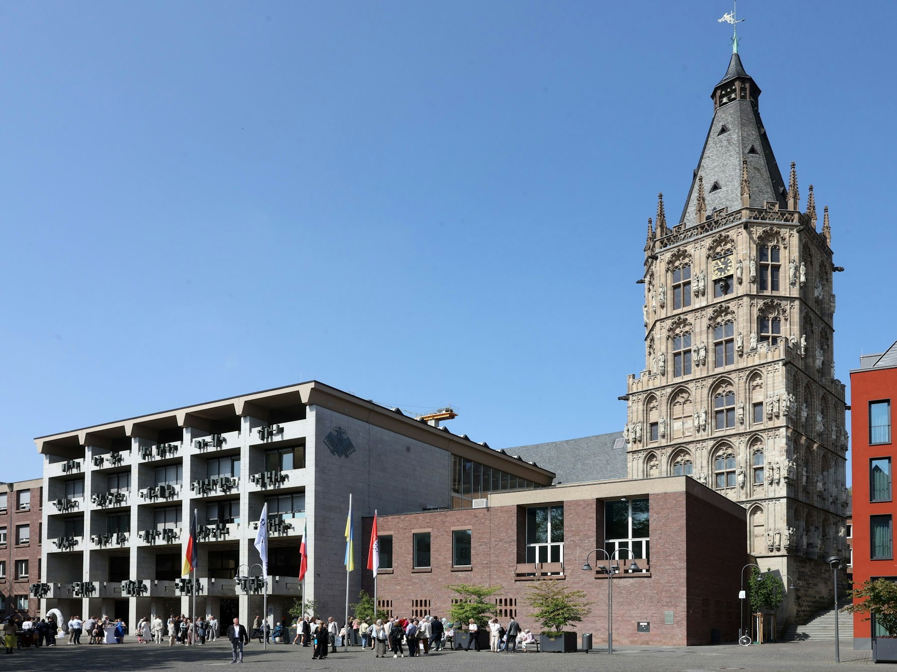 Das Historische Rathaus vom Alter Markt aus fotografiert.