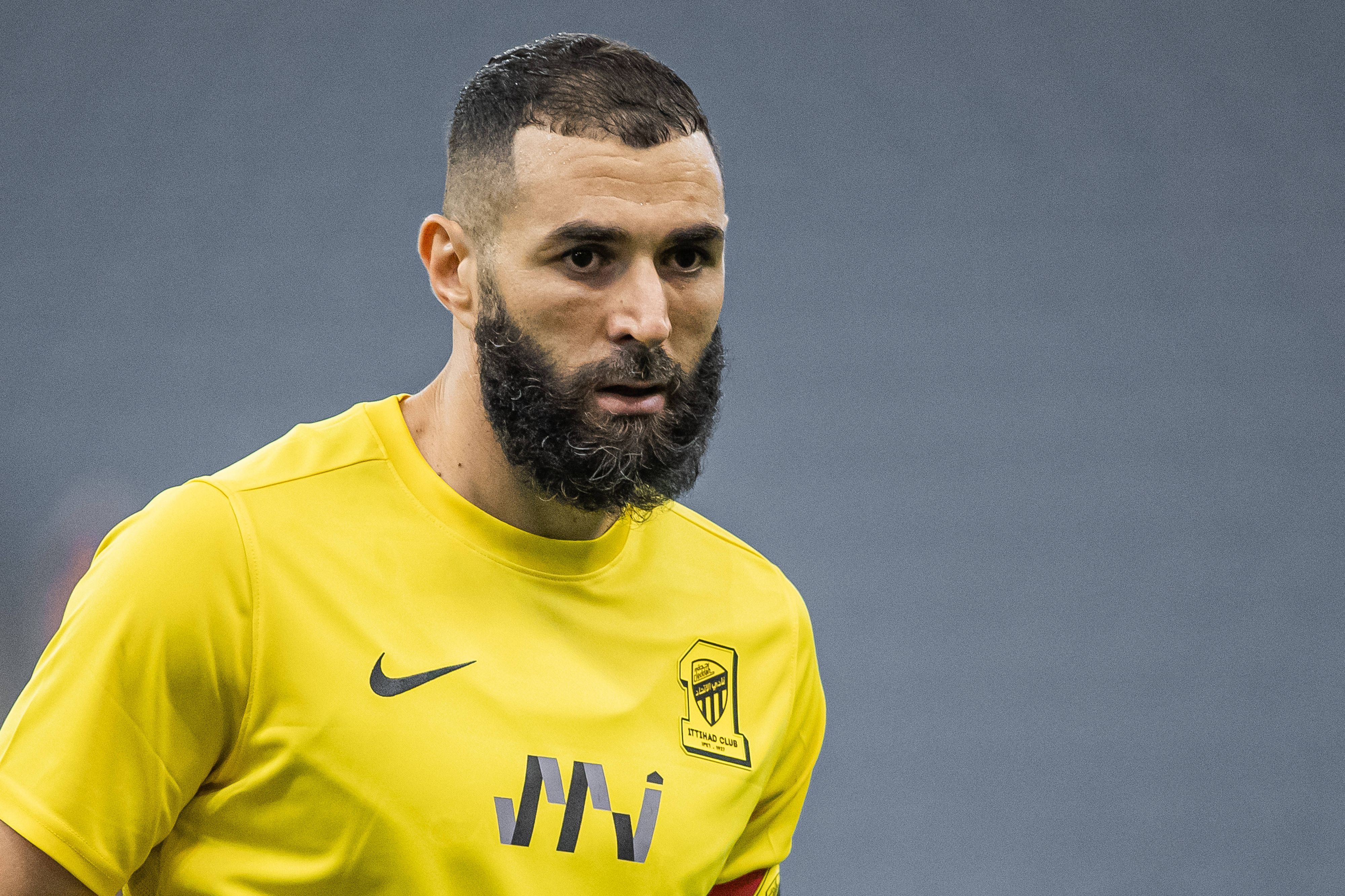 Karim Benzema schaut kritisch