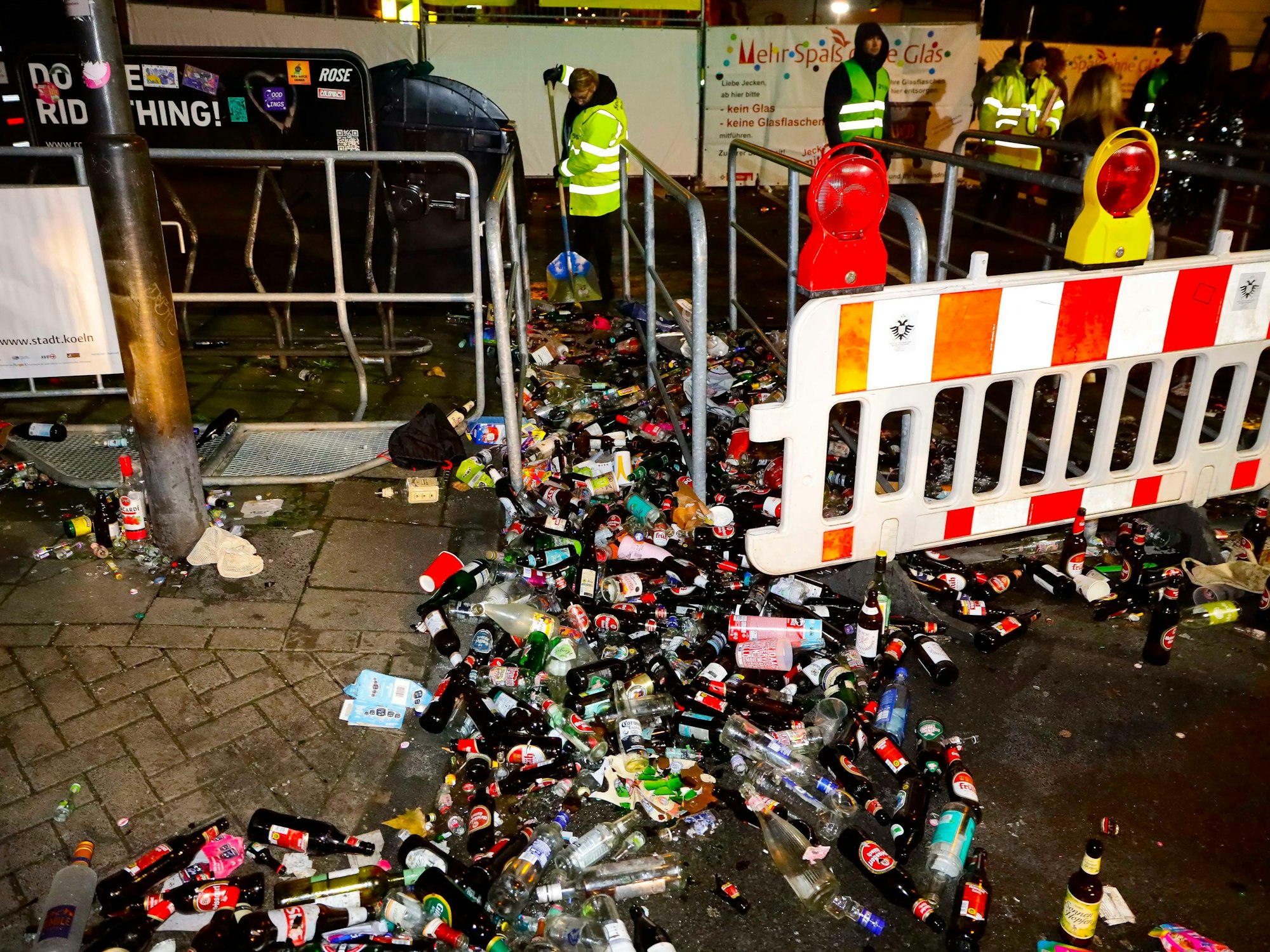 Zugang Zülpicher Straße in Köln.