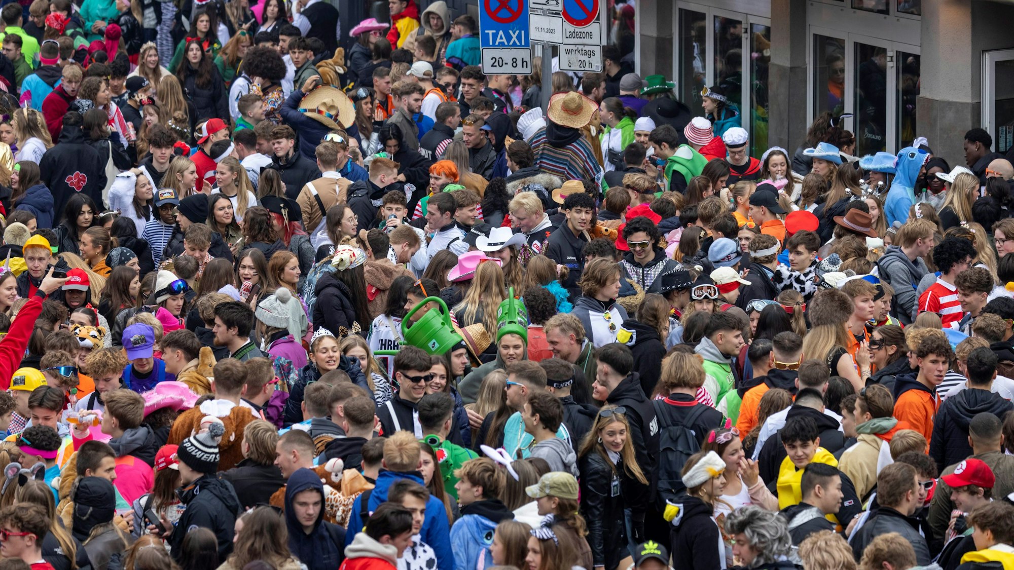 Elfter im Elften auf der Zülpicher Straße