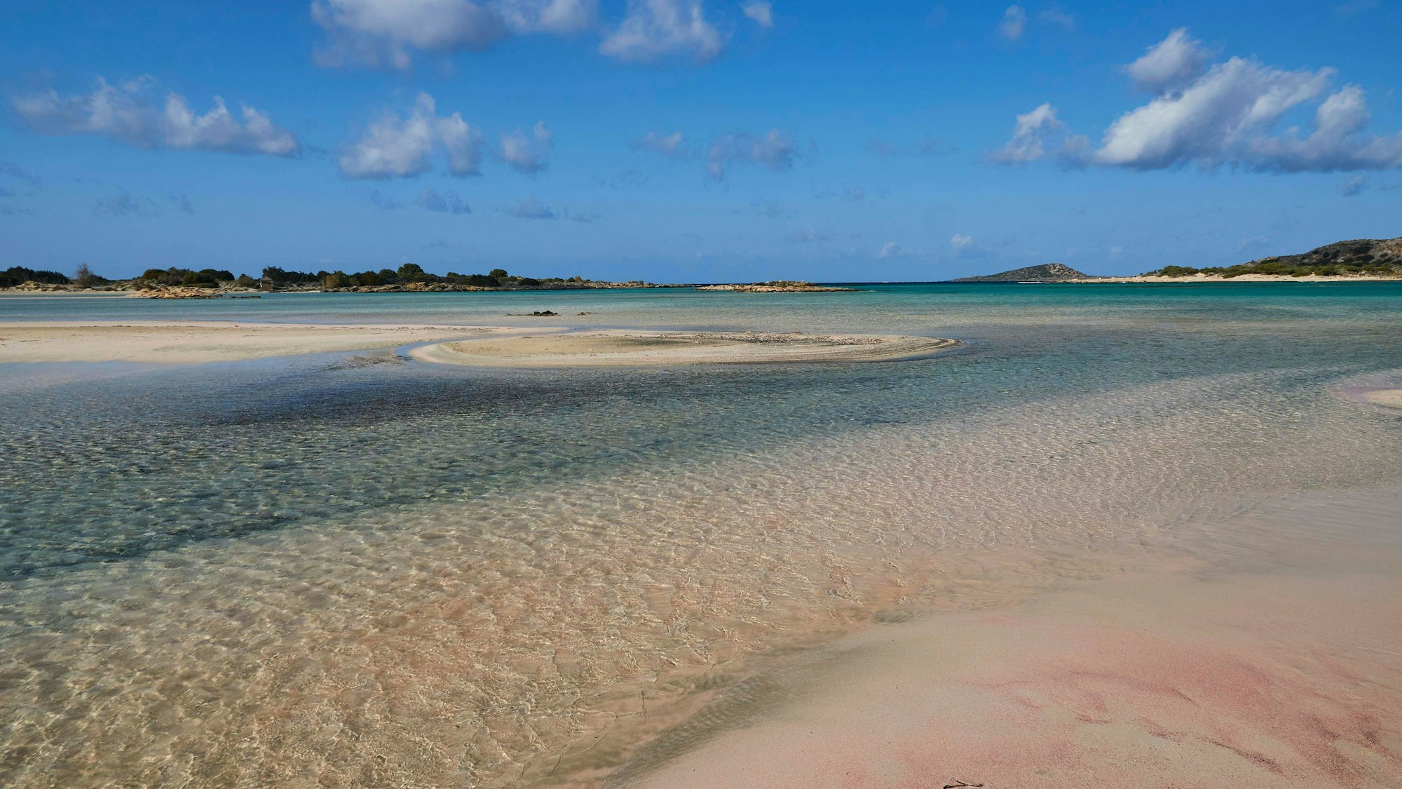 Blick auf den Strand von Elafonissi im Südwesten der griechischen Insel Kreta, hier im Dezember 2020.