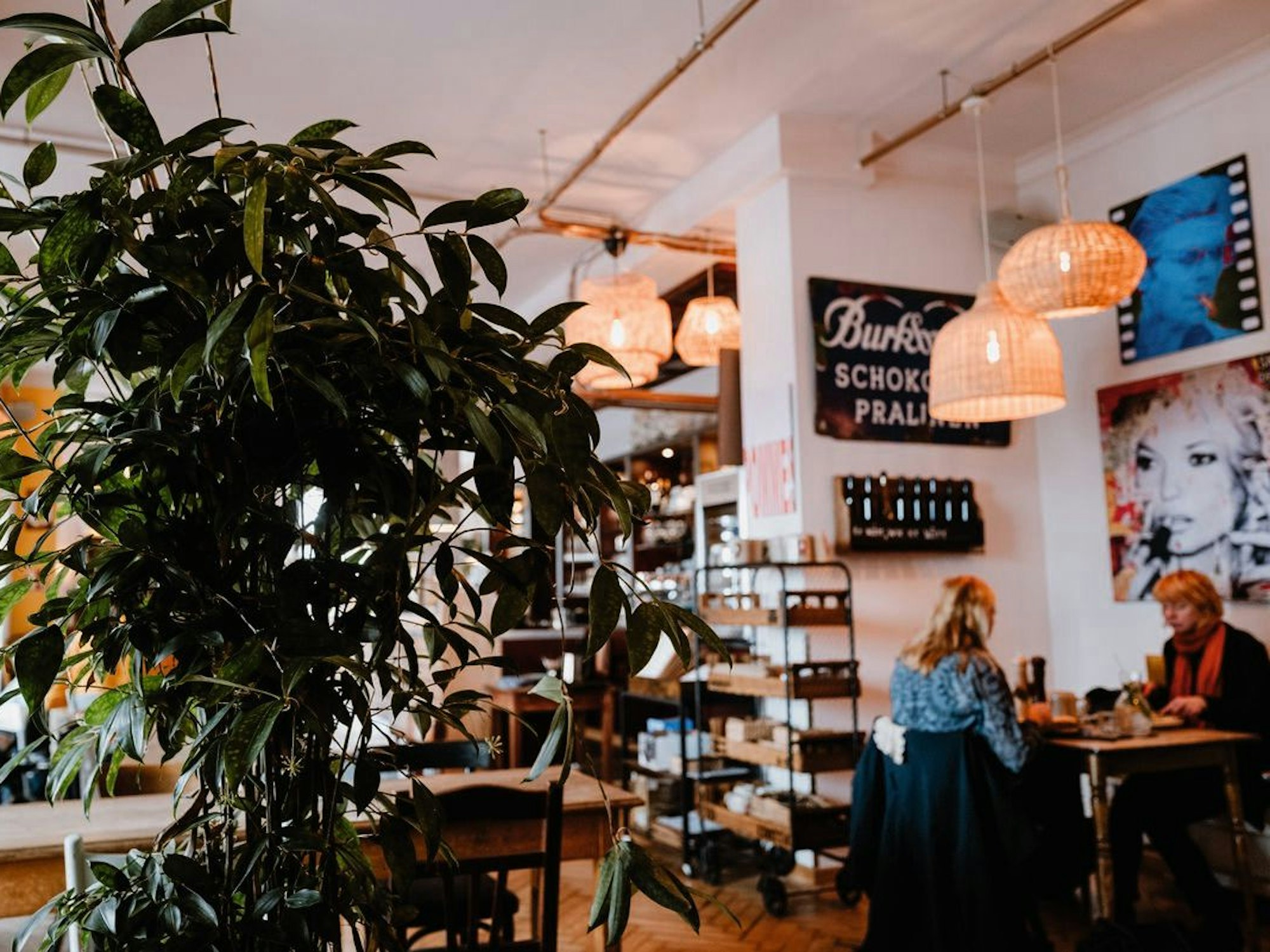Das Innere des Bistros Matilda au der Zülpicher Straße in Köln-Sülz.