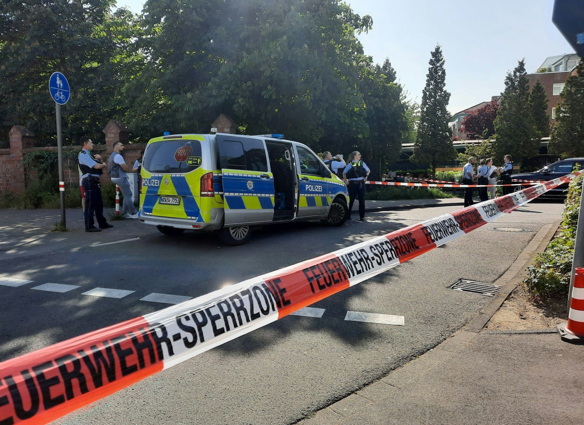 Bei einer Schießerei in Köln-Mülheim ist im Mai 2023 ein Mann tödlich verletzt worden