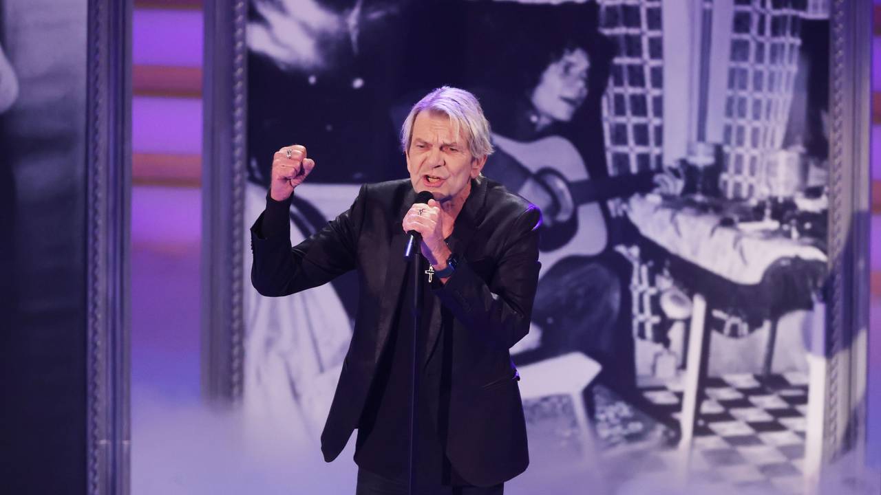 Matthias Reim tritt bei der Aufzeichnung der ARD Sendung „Das Adventsfest der 100.000 Lichter“ auf. Die Sendung wurde am 24.11.202 im Congress Center aufgezeichnet und am 02.12.2022 in der ARD ausgestrahlt.